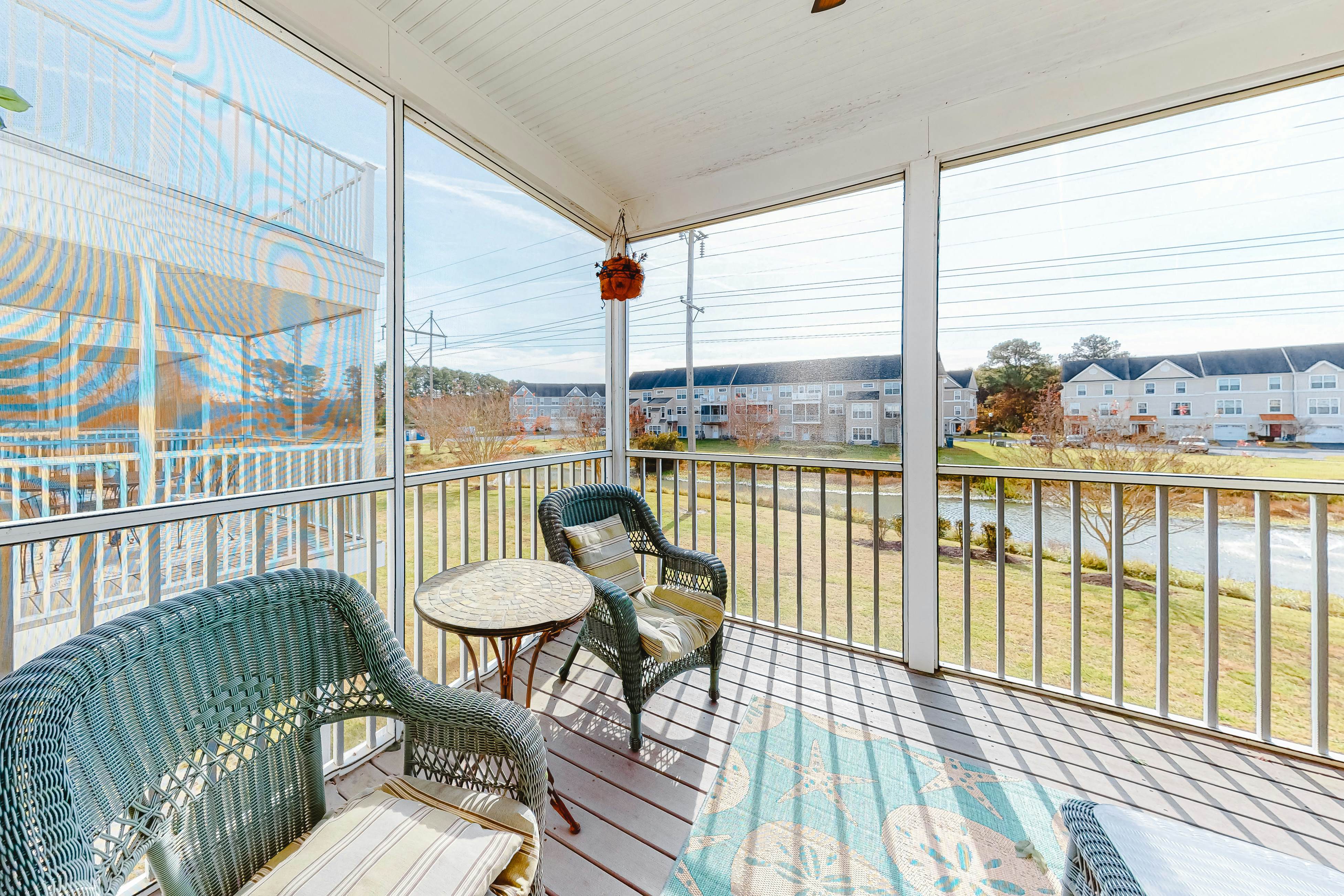 Kensington Court - 32759 Kensington Ct