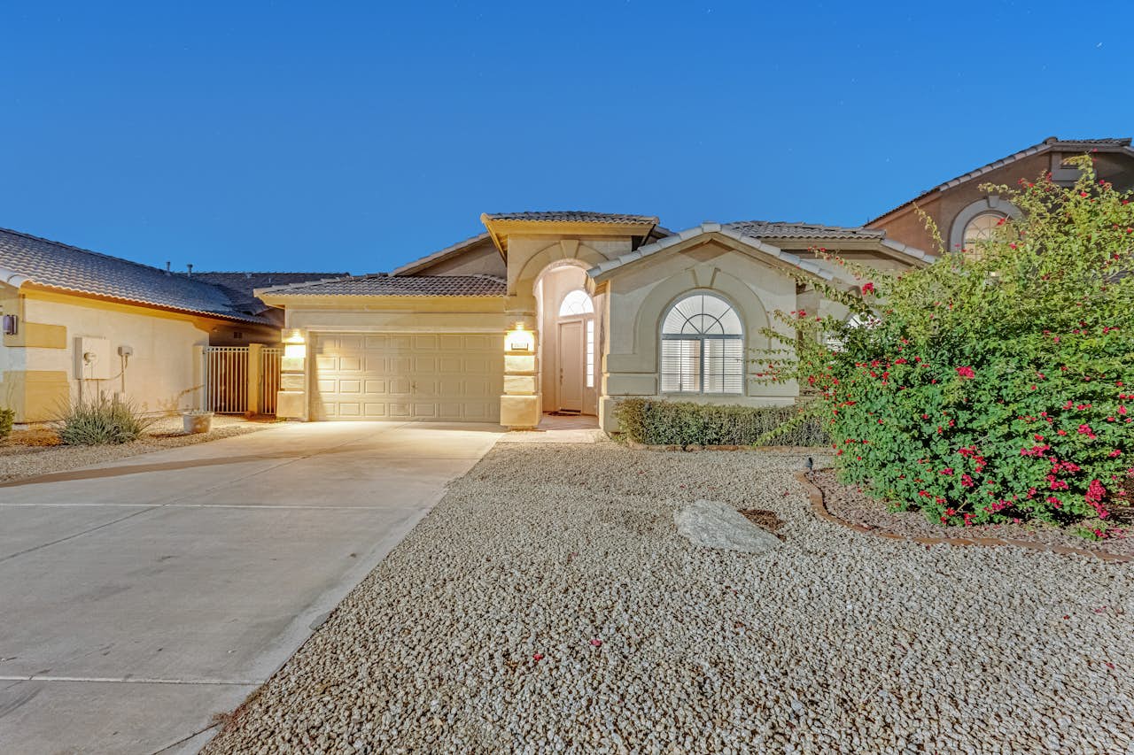 Pura Vida 3 BD Goodyear, AZ Vacation Rental Vacasa