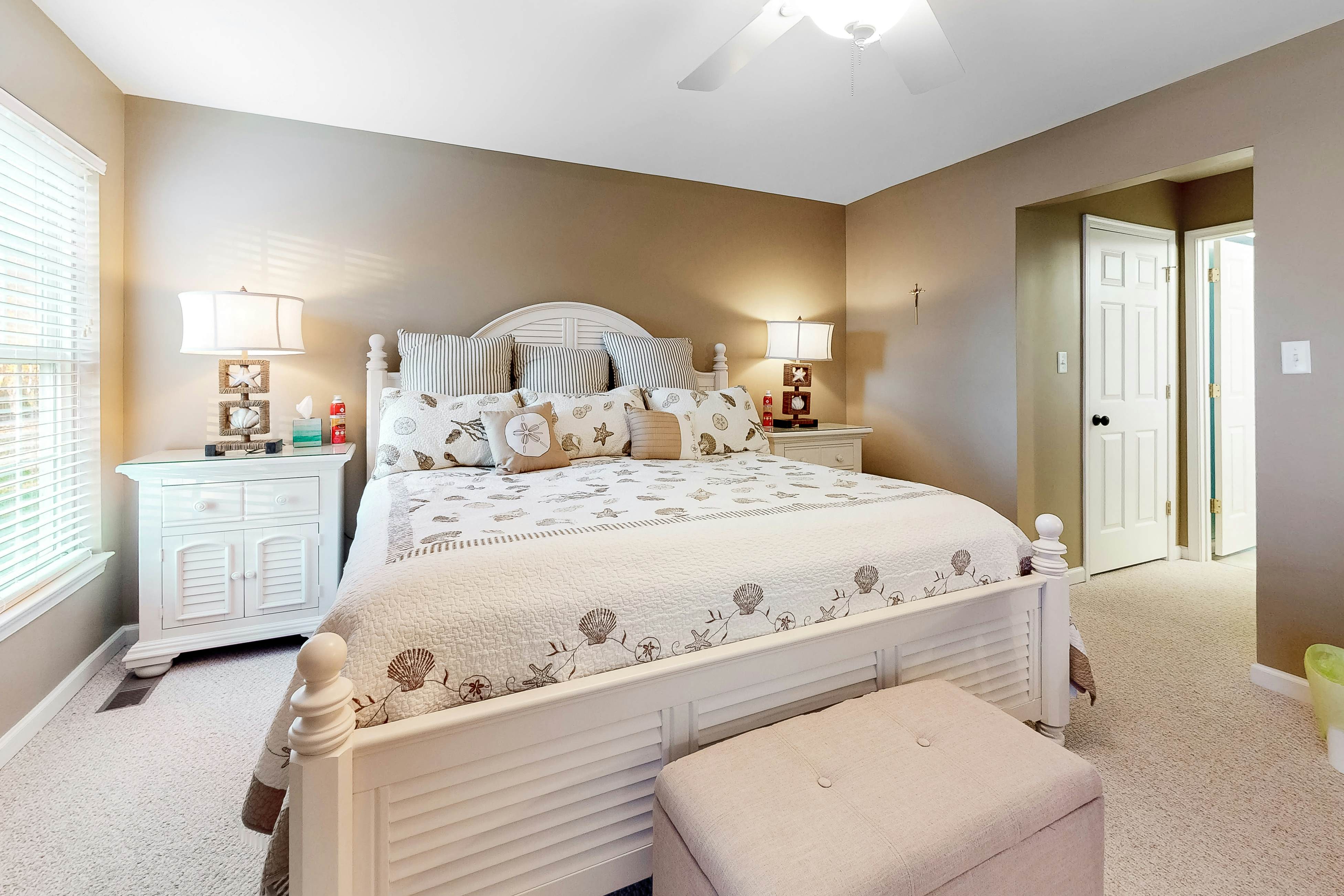 Lord Baltimore Landing 37199 Lord Baltimore 3 BD Ocean View, DE Vacation Rental Vacasa