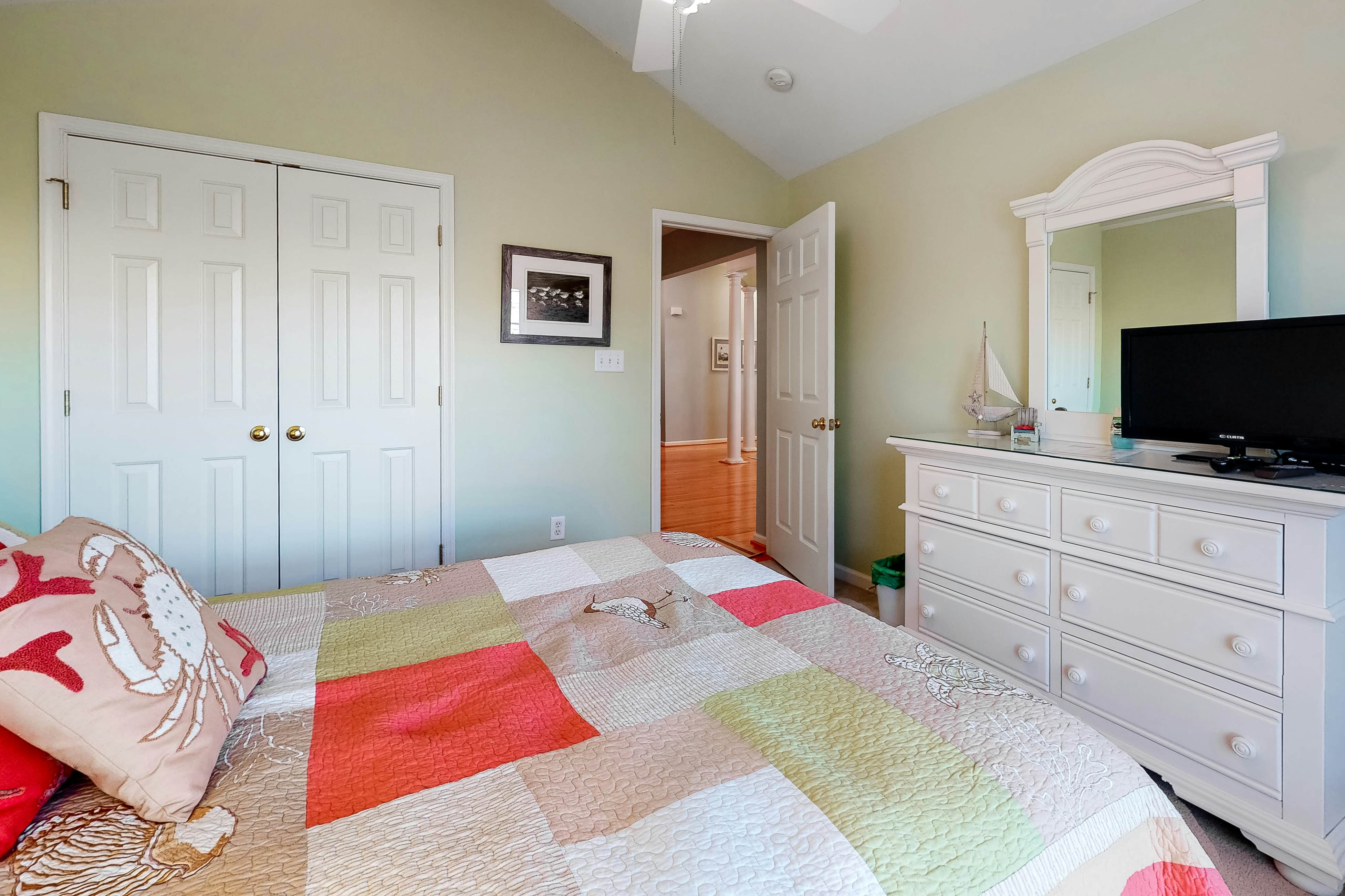 Lord Baltimore Landing 37199 Lord Baltimore 3 BD Ocean View, DE Vacation Rental Vacasa