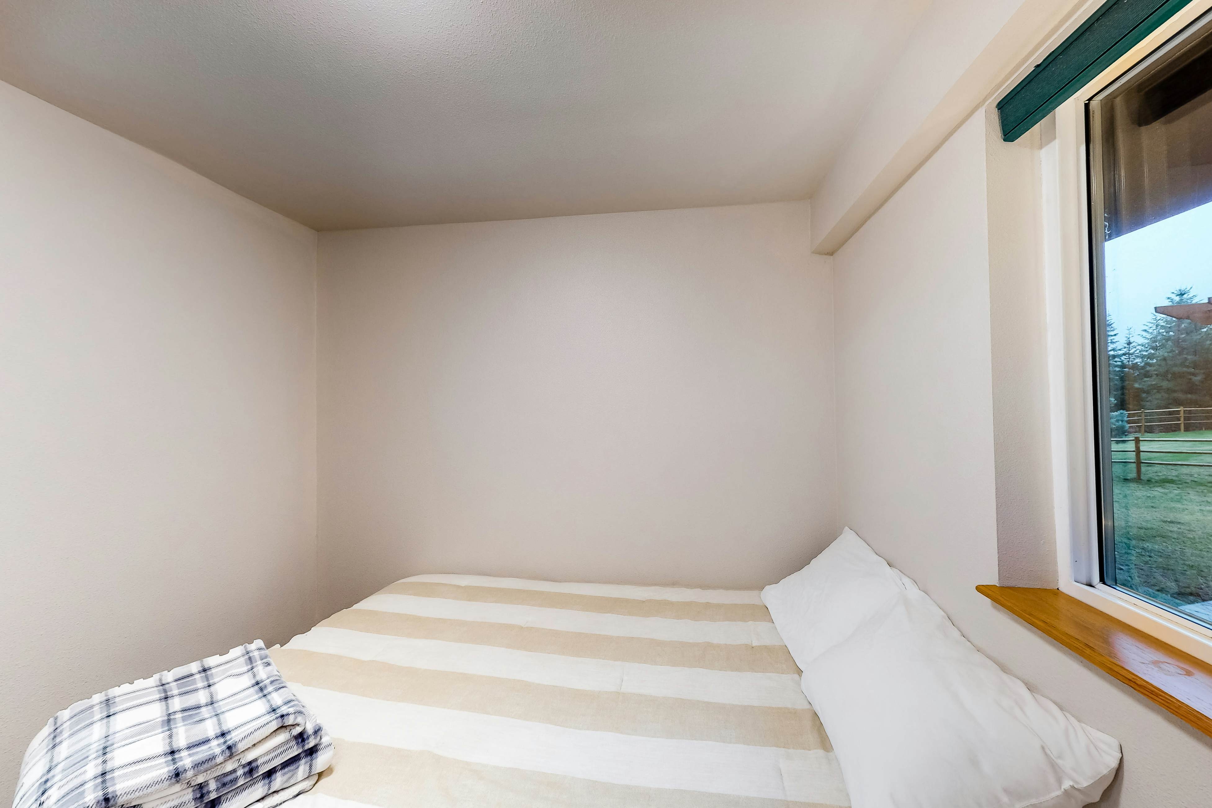 Towering Pines Cabin & Game Room