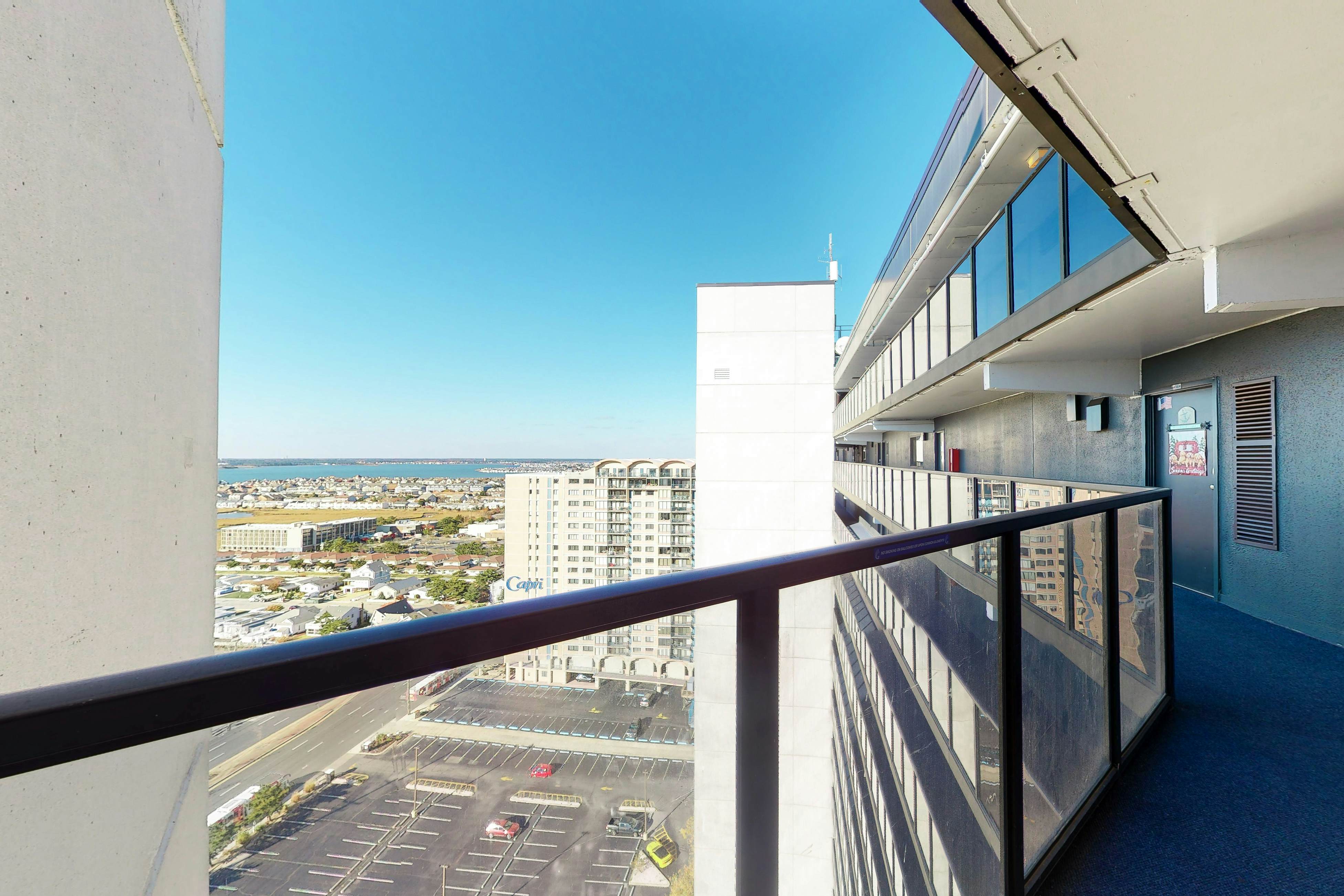 Golden Sands 2113 2 BD Ocean City, MD Vacation Rental Vacasa