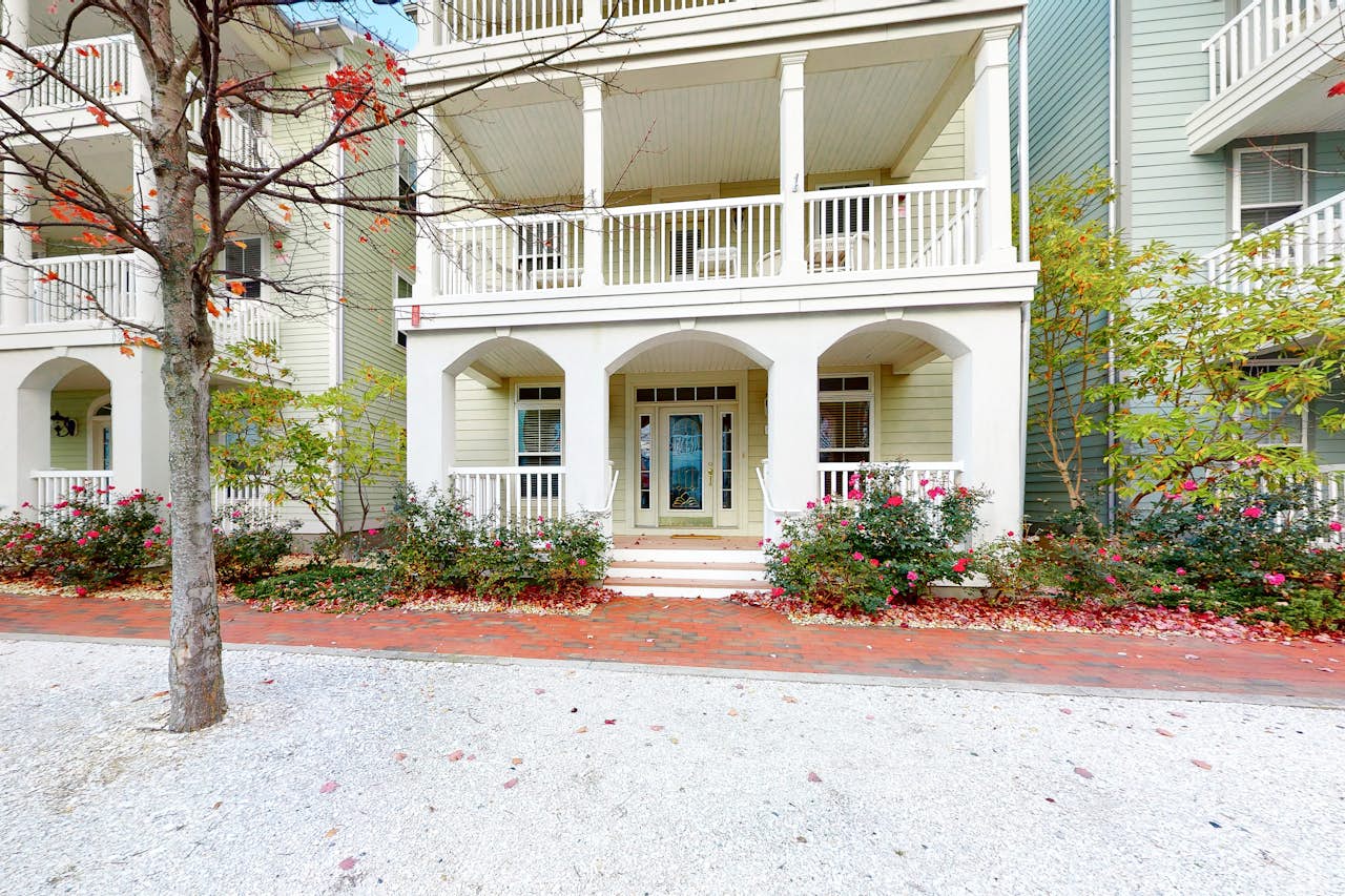 Sunset Island 38 Seaside 6 BD Ocean City, MD Vacation Rental Vacasa