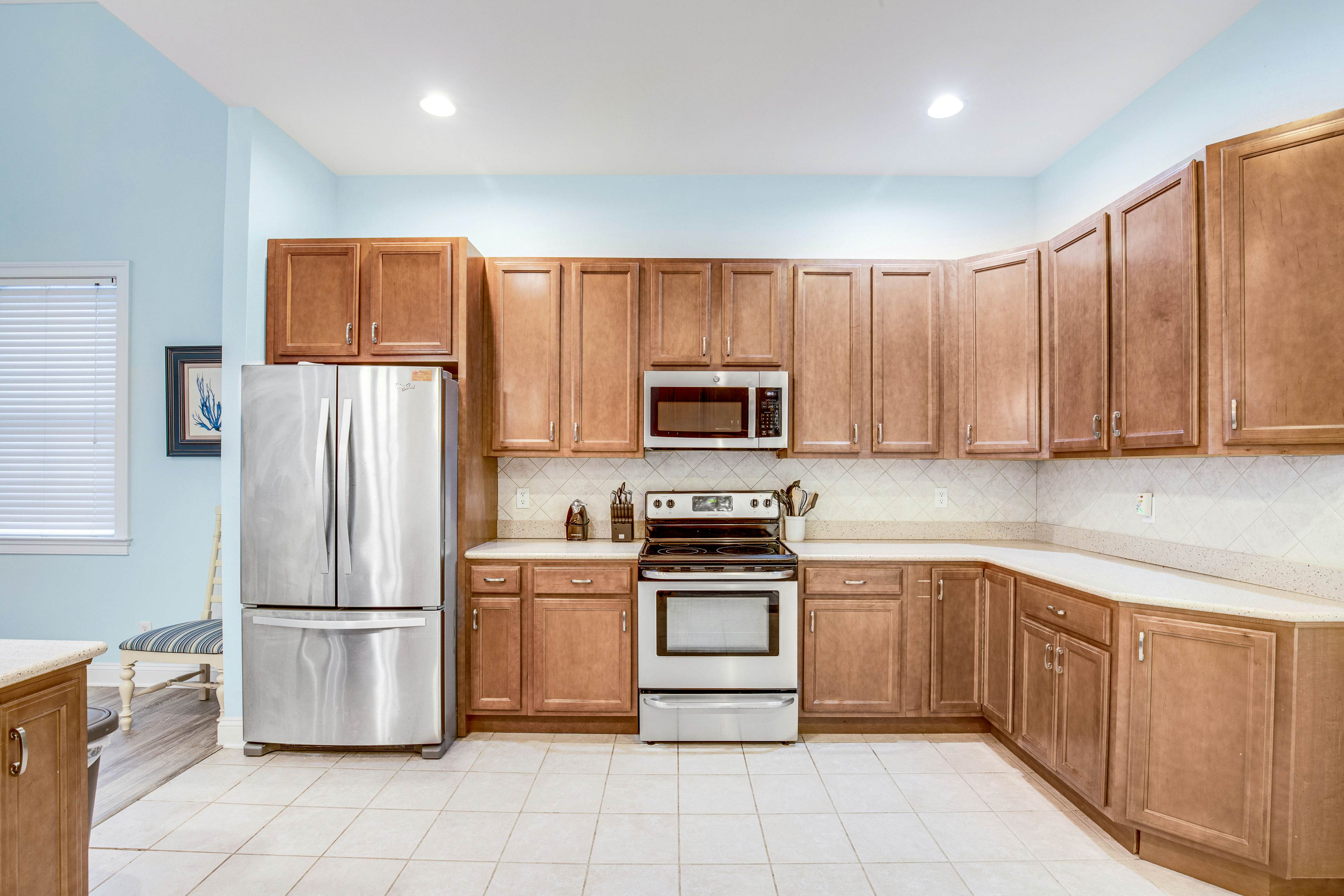 Bayside Resort - 11655 Resort Dr