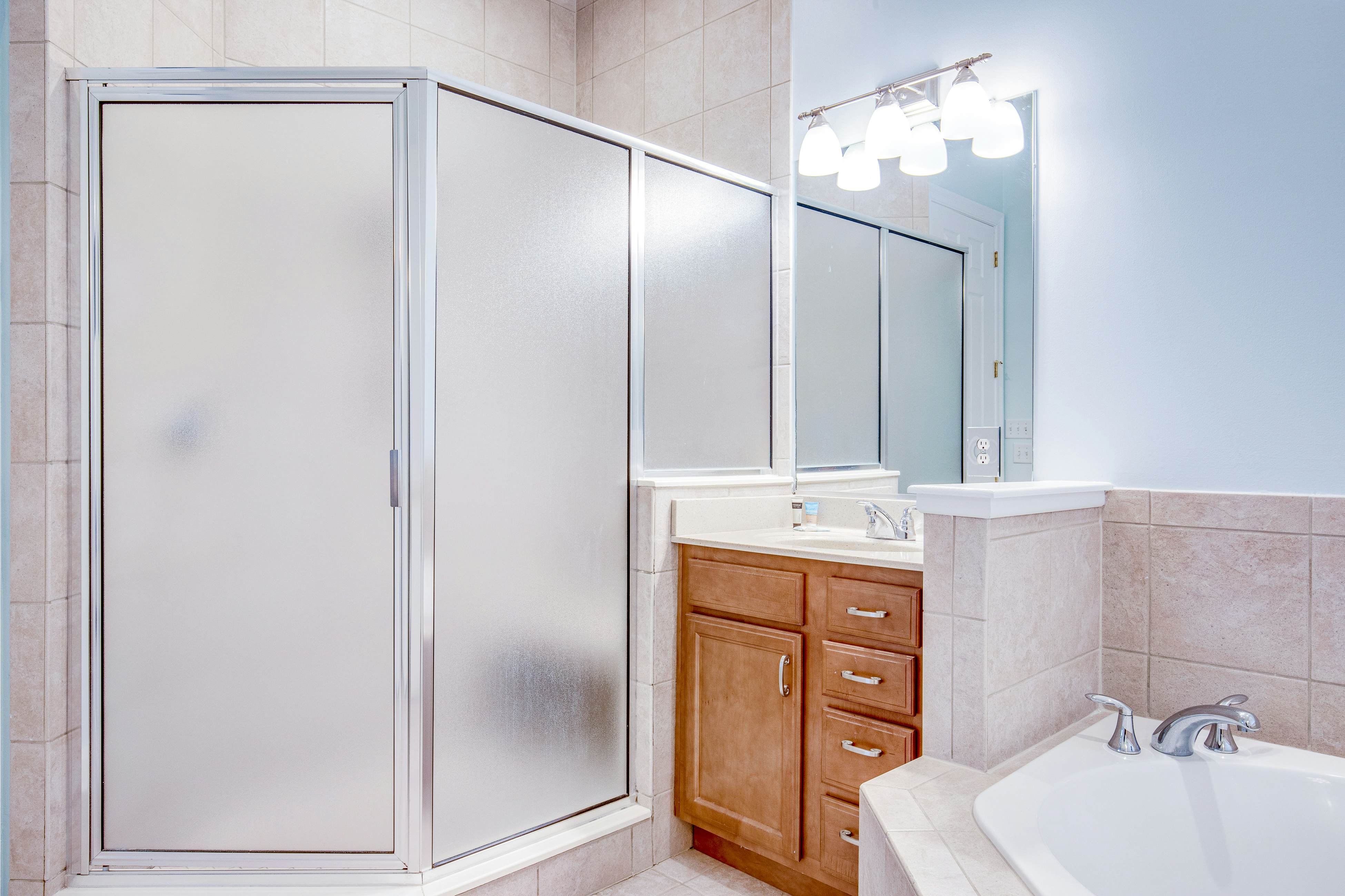 Bayside Resort - 11655 Resort Dr