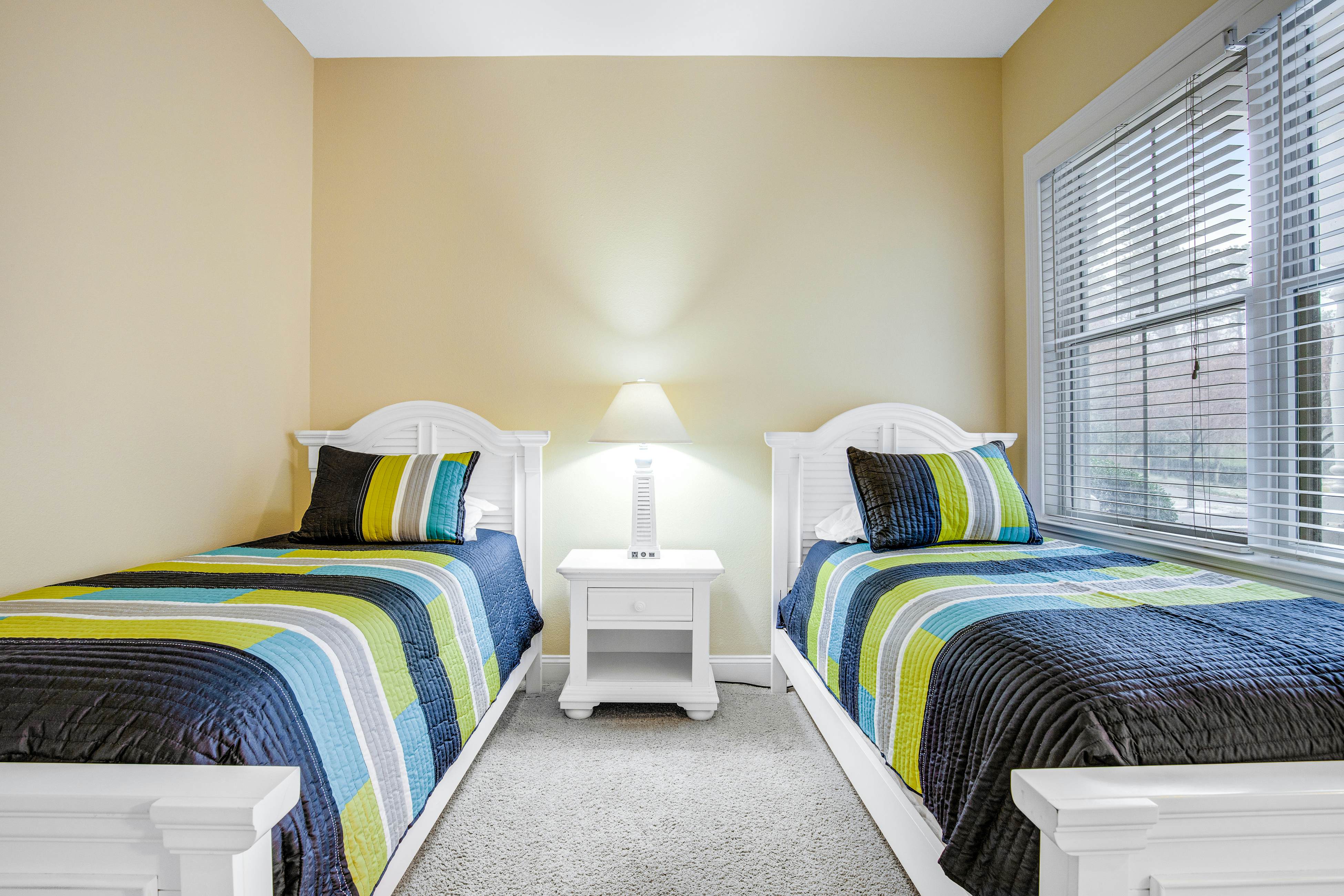 Bayside Resort - 11655 Resort Dr