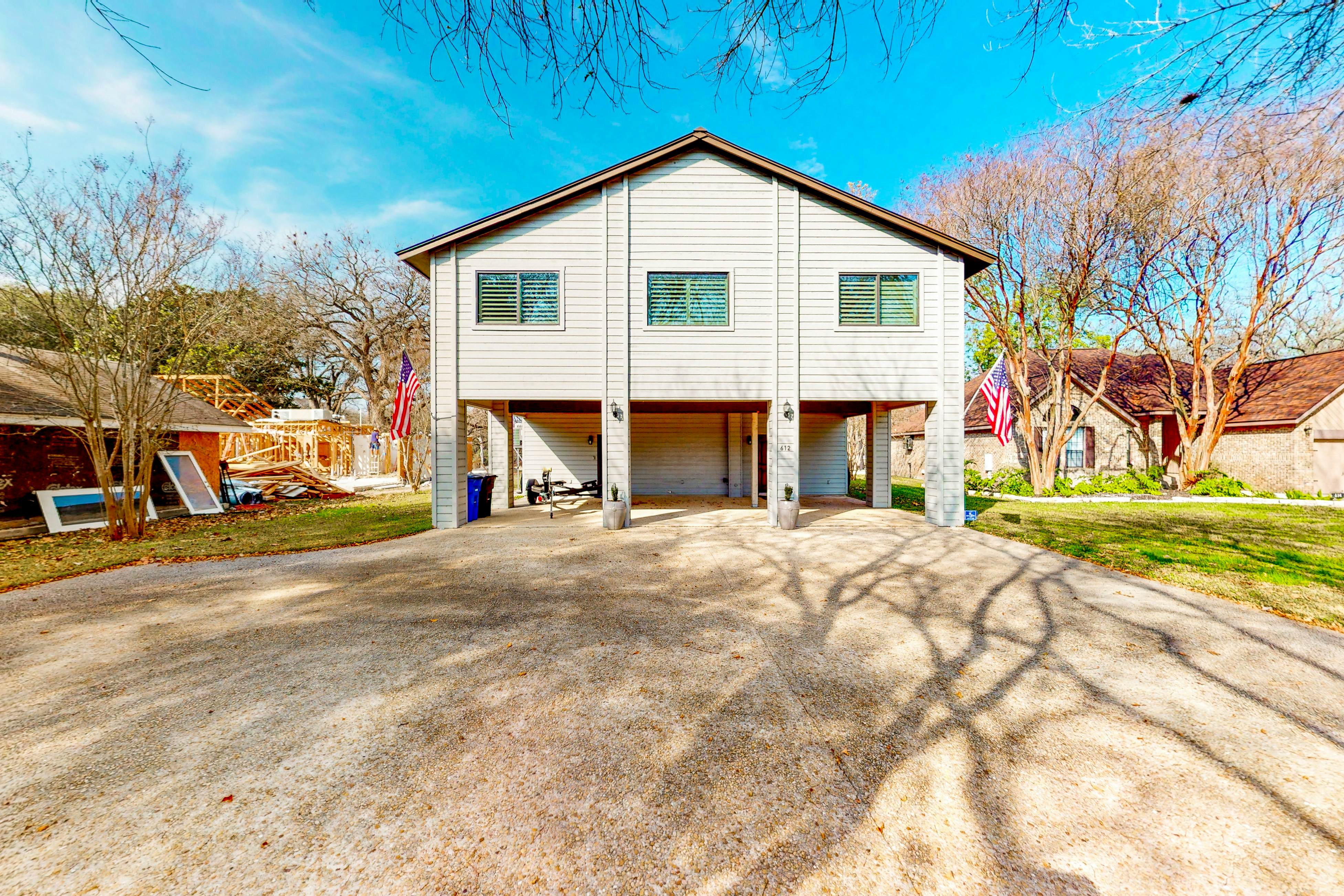 Luxury Lakeside Stunner 4 BD McQueeney, TX Vacation Rental Vacasa