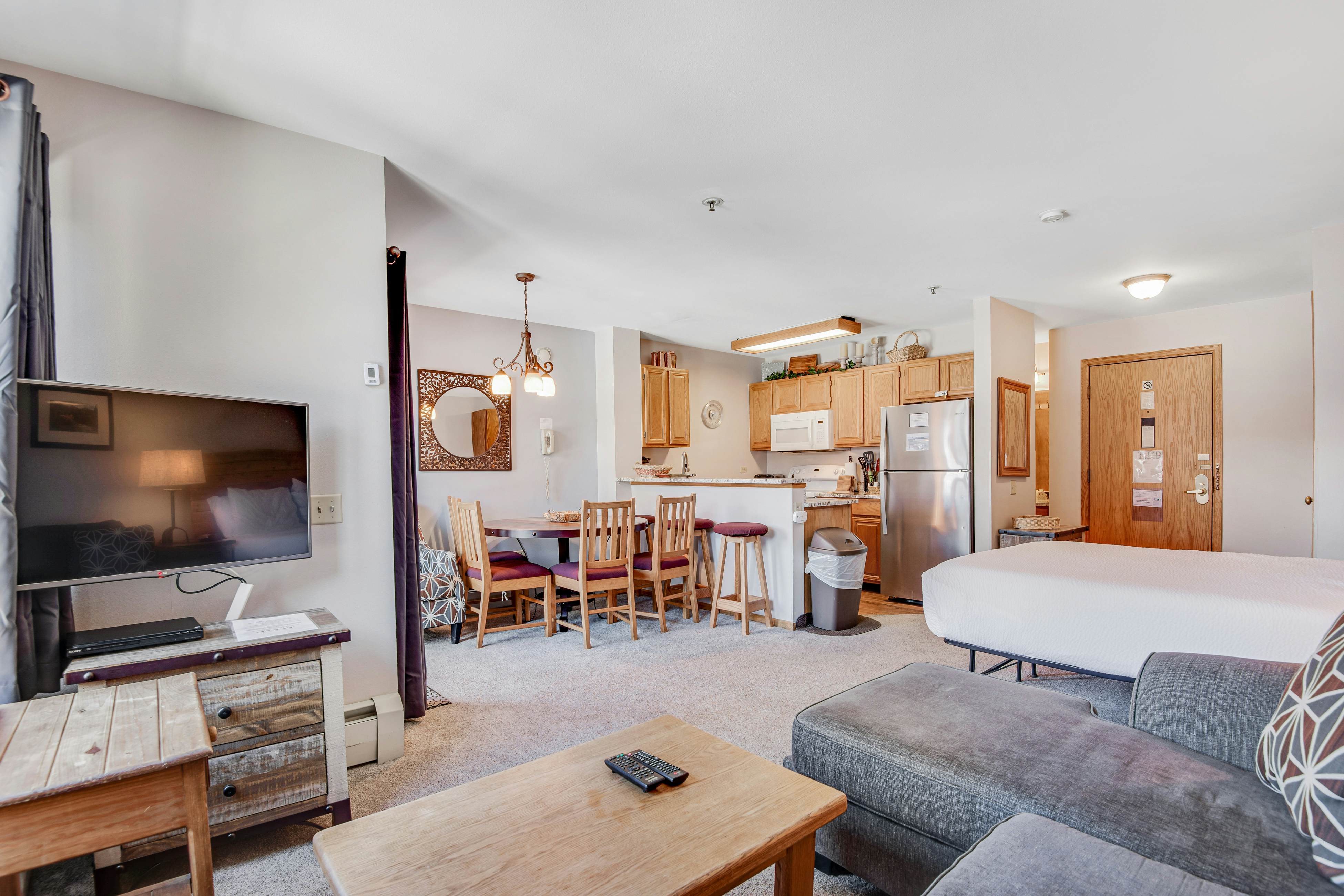 River Mountain Lodge #W209