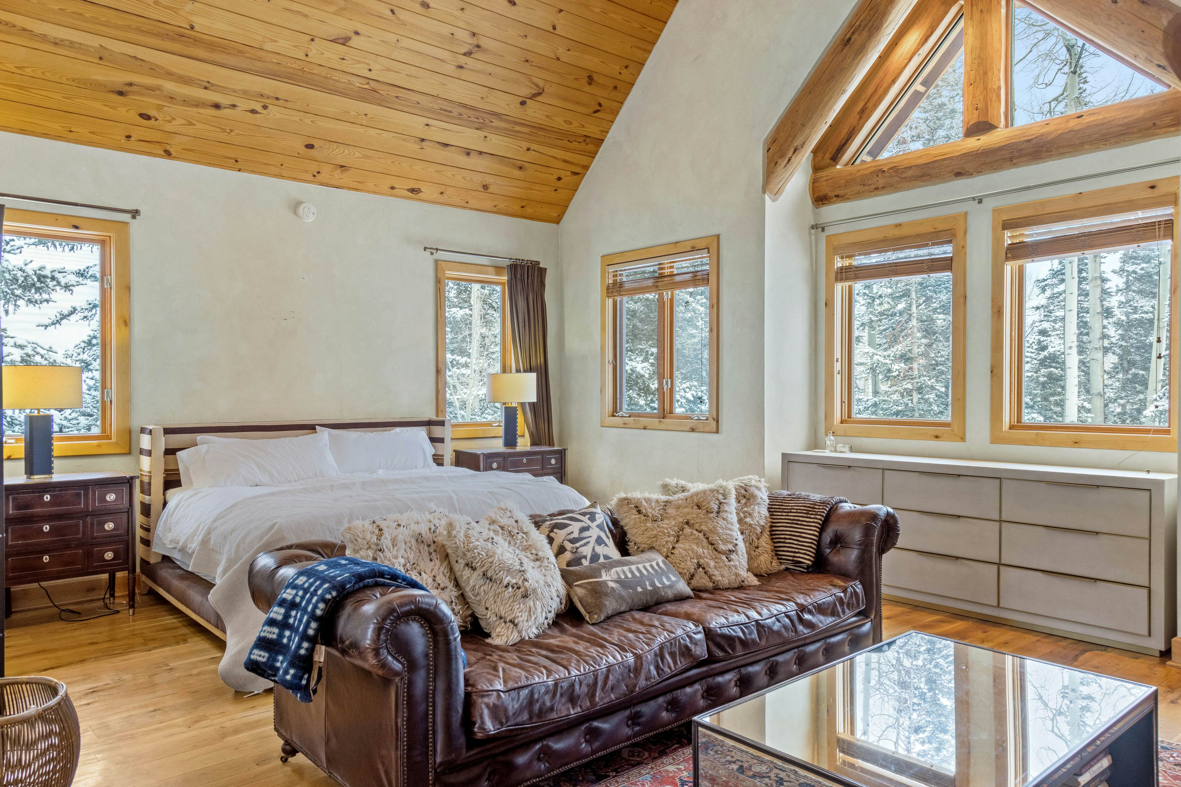 Palmyra 94 - Mountain Tranquility