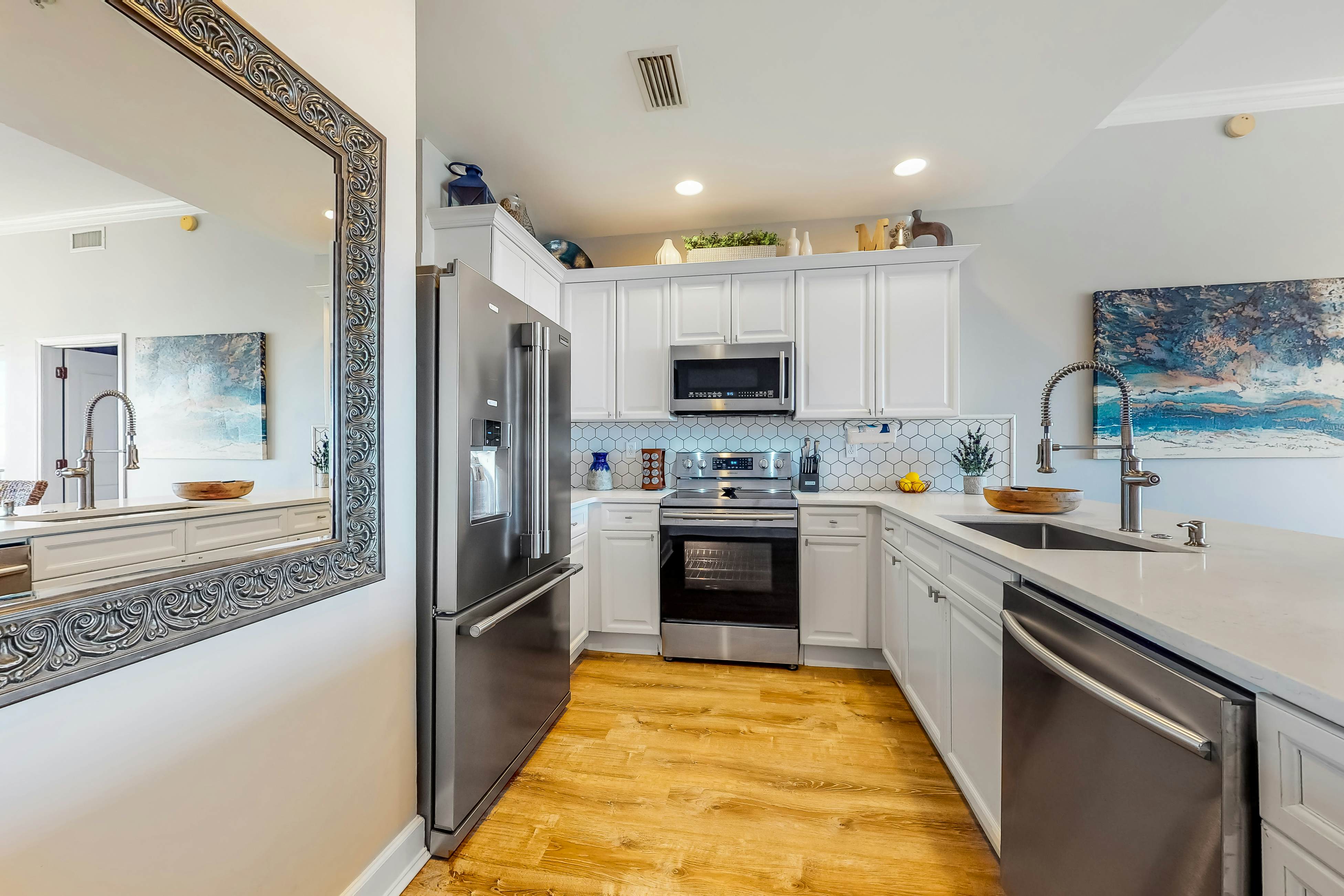 Reflections at Bay Point 611