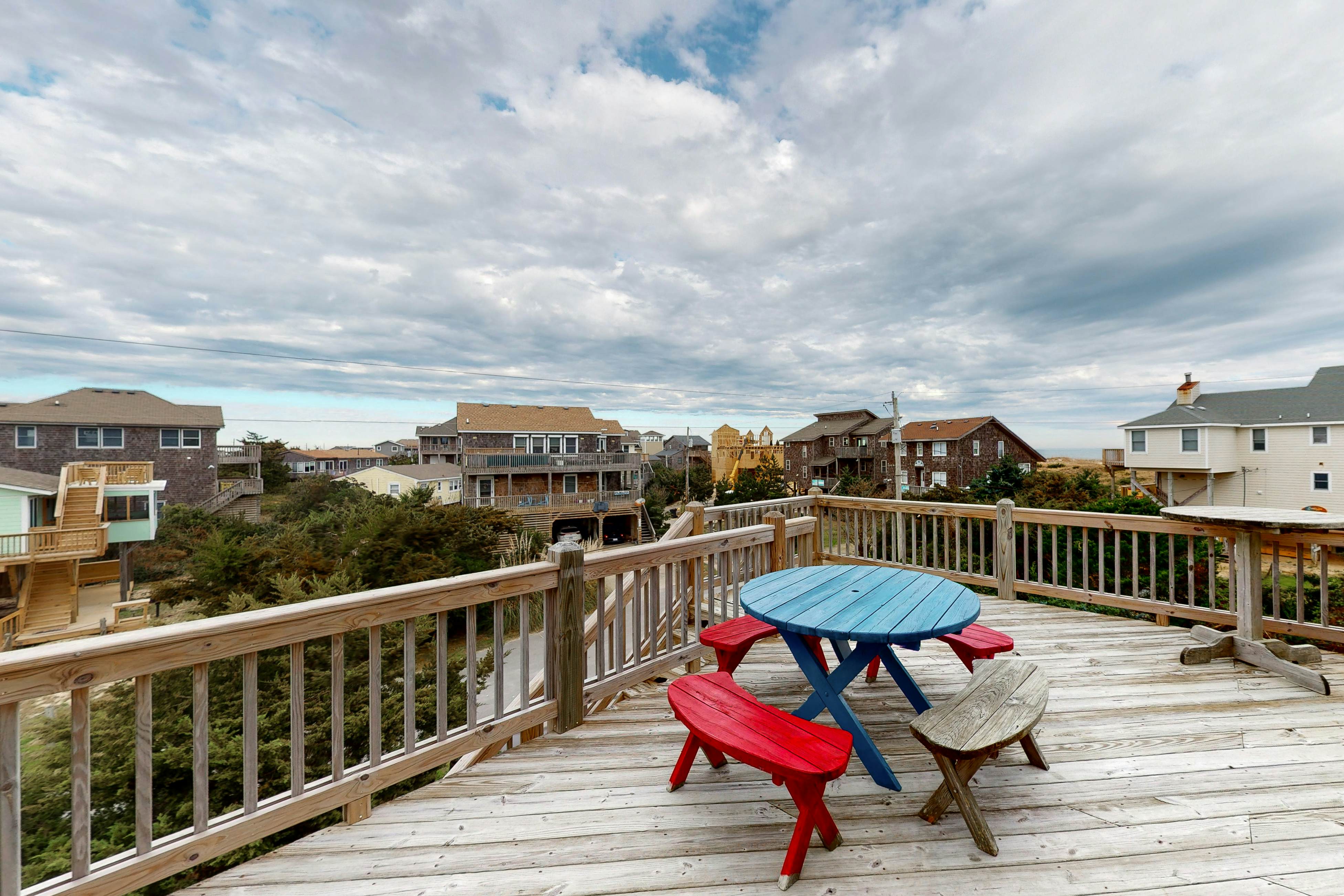Miles Away 3 BD Avon, NC Vacation Rental Vacasa