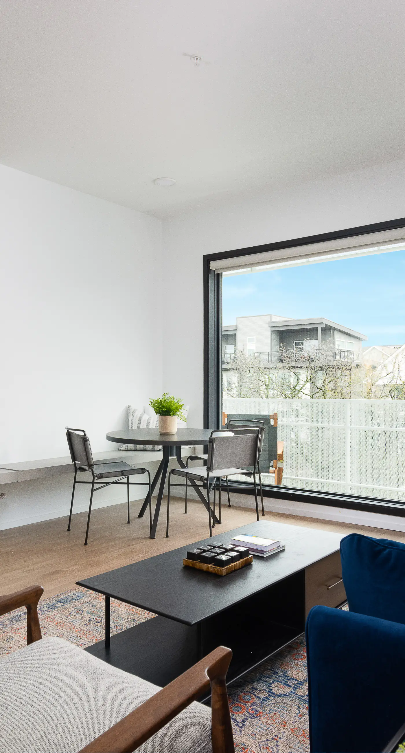 Curated visual reference: Picture Idea: Illume Nashville Condos Vacation Rentals