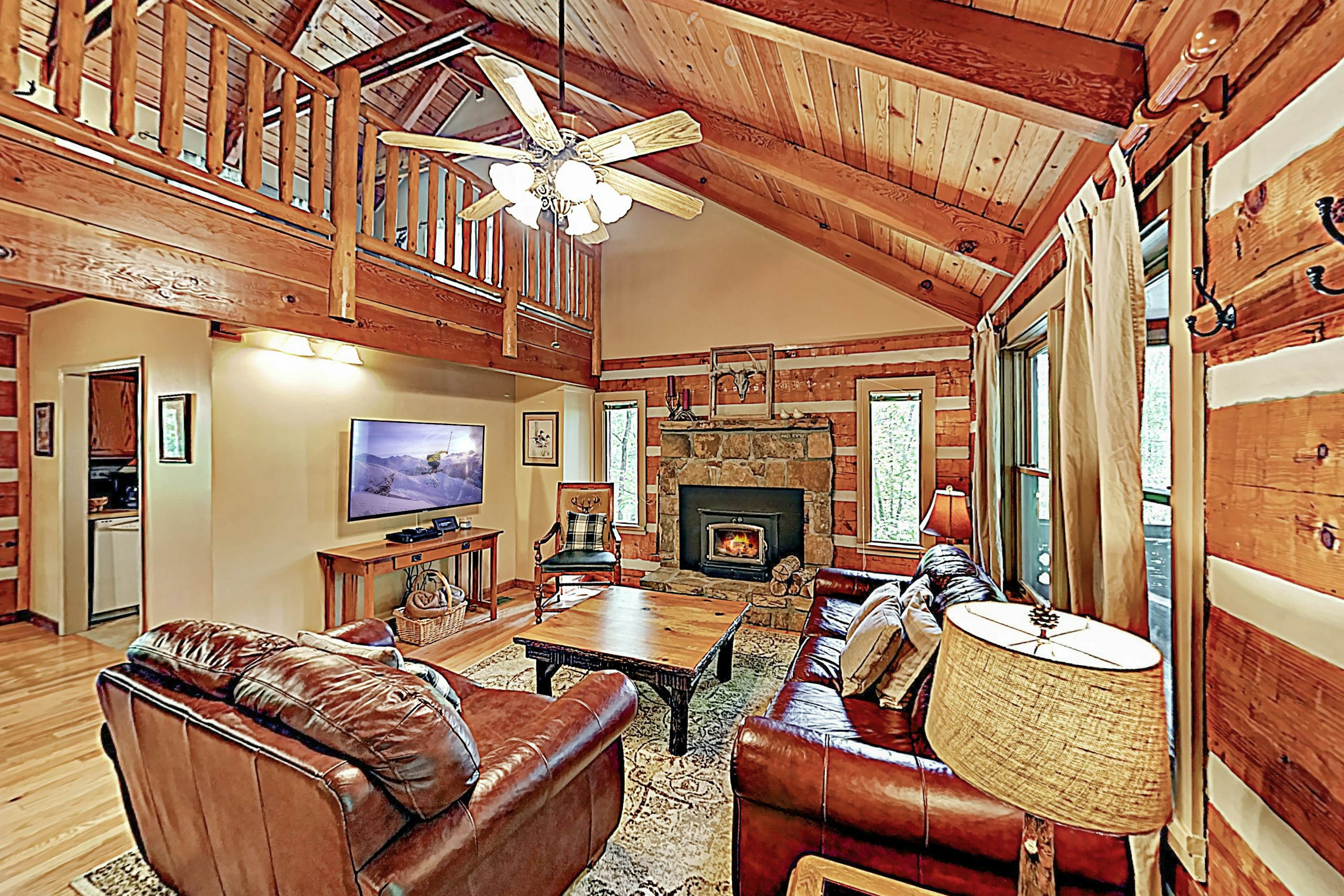 Shagbark Resort Wander In The Woods 4 BD Sevierville, TN Vacation