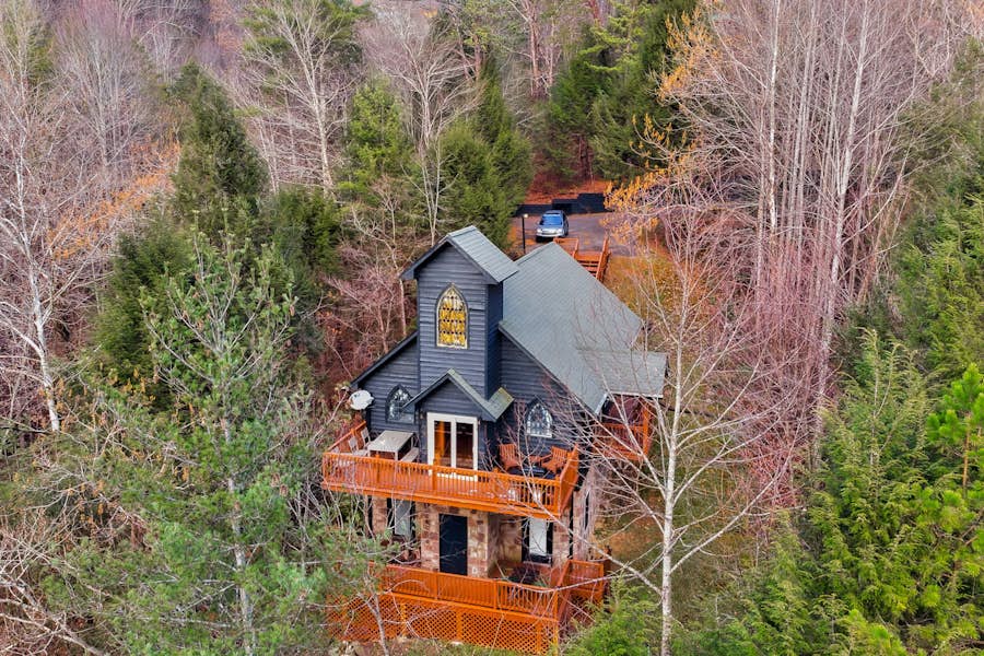 Shagbark Resort Foxfire Lodge 2 BD Sevierville, TN Vacation Rental