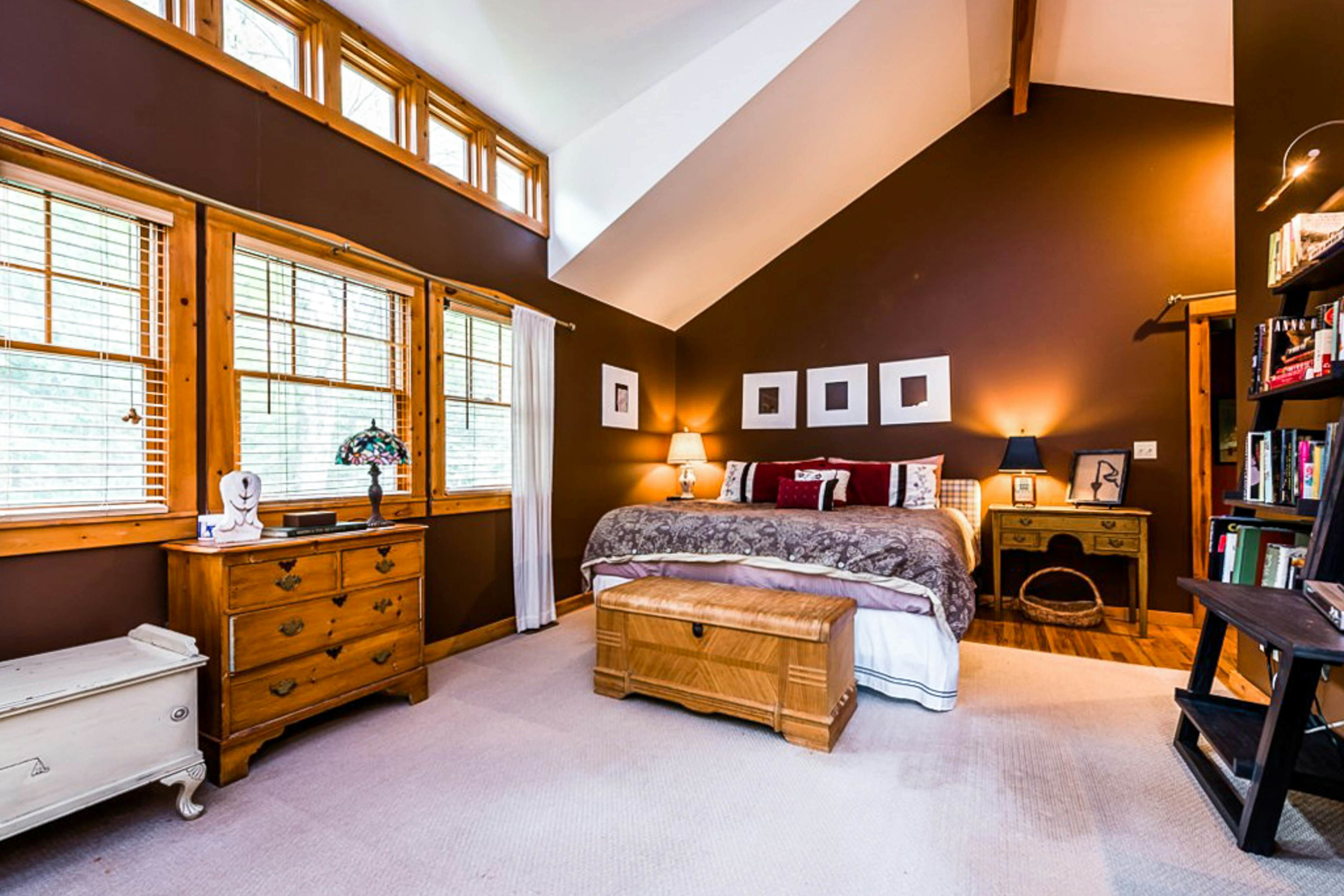 Azure Forest Pool House