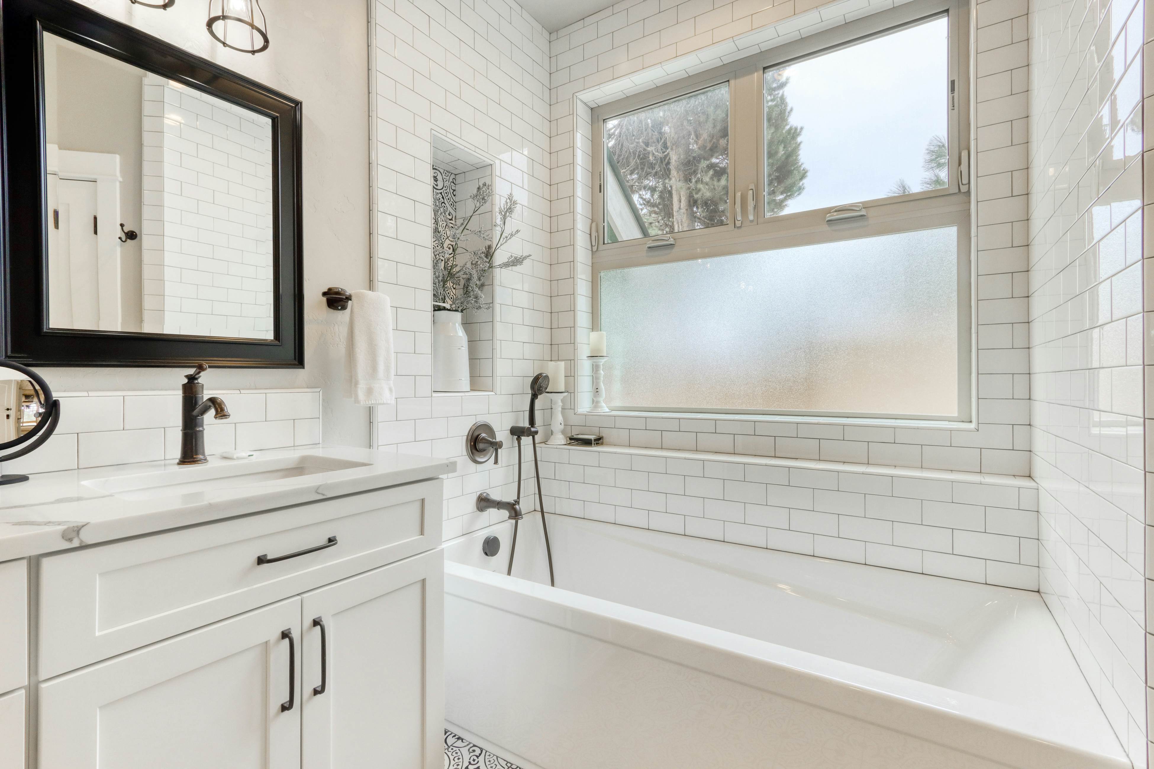 Luxury Deschutes Riverfront