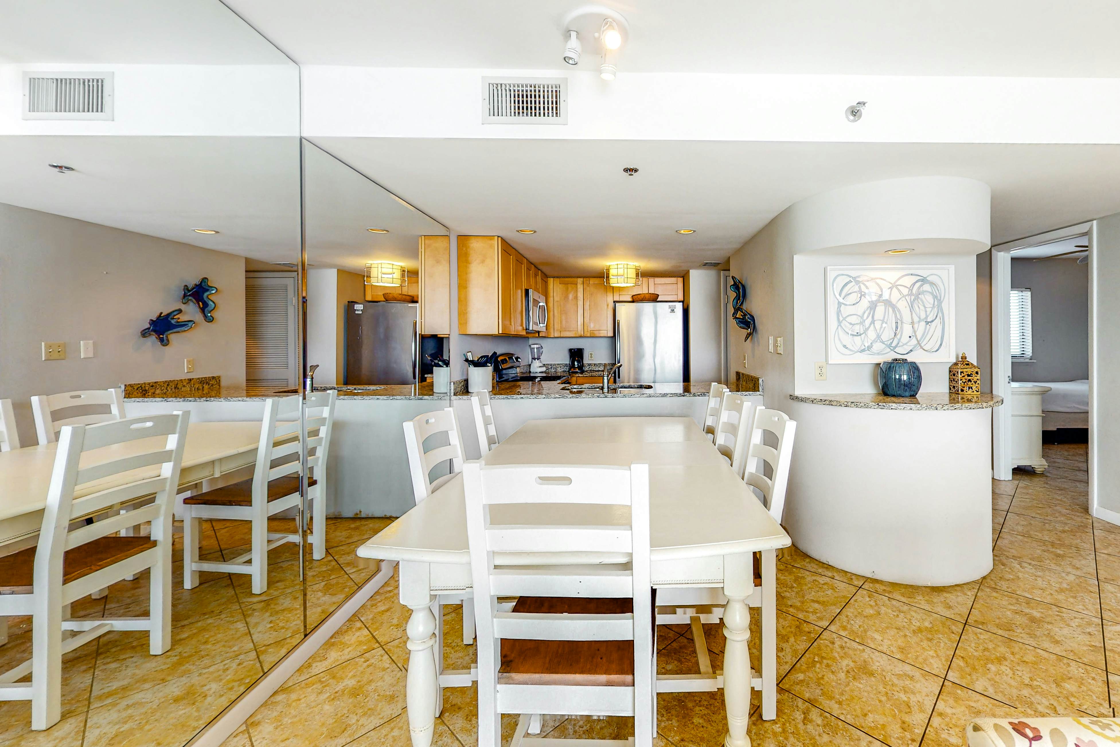 One Seagrove Place 1003