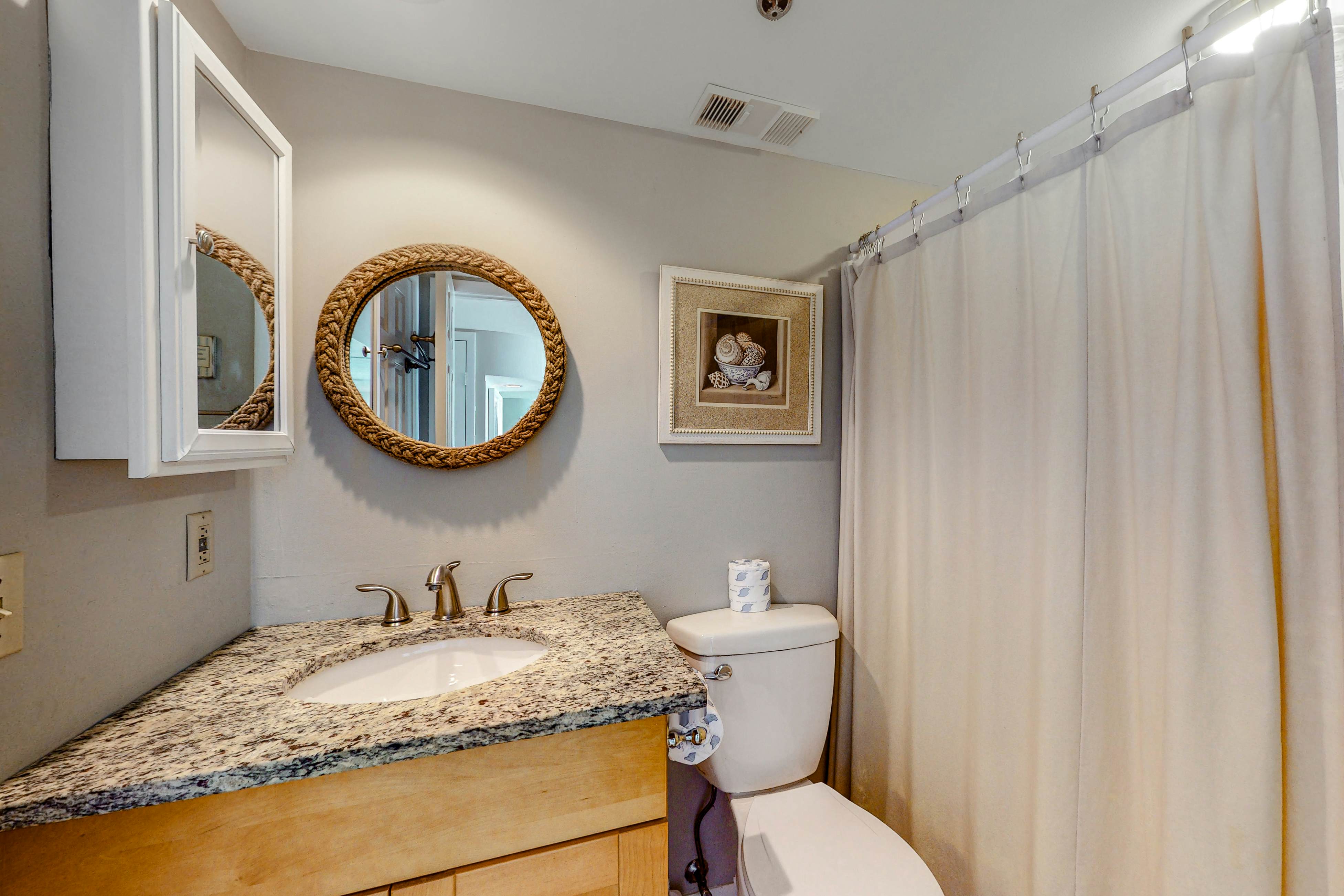 One Seagrove Place 1003