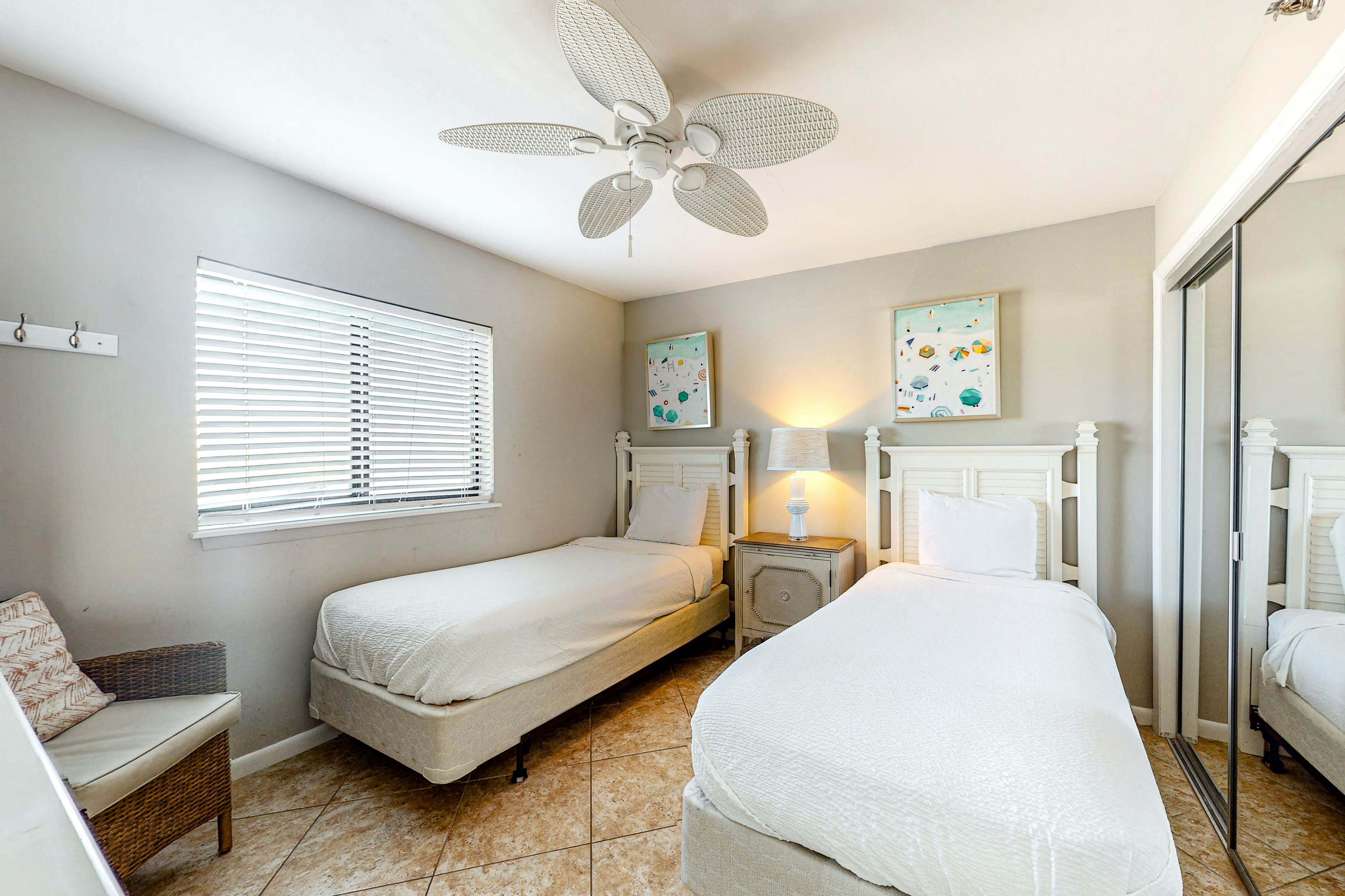 One Seagrove Place 1003