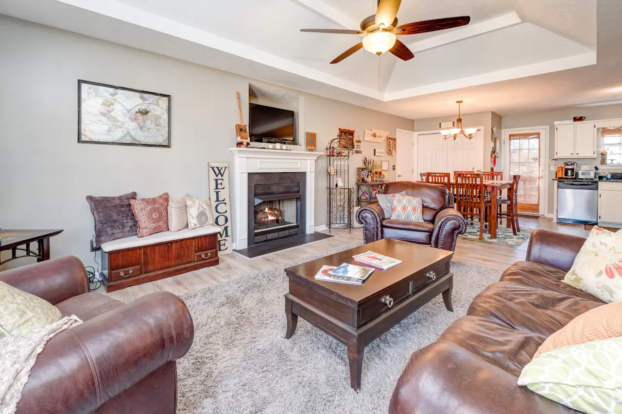 Mount Juliet Charmer 3 BD Mt. Juliet, TN Vacation Rental Vacasa
