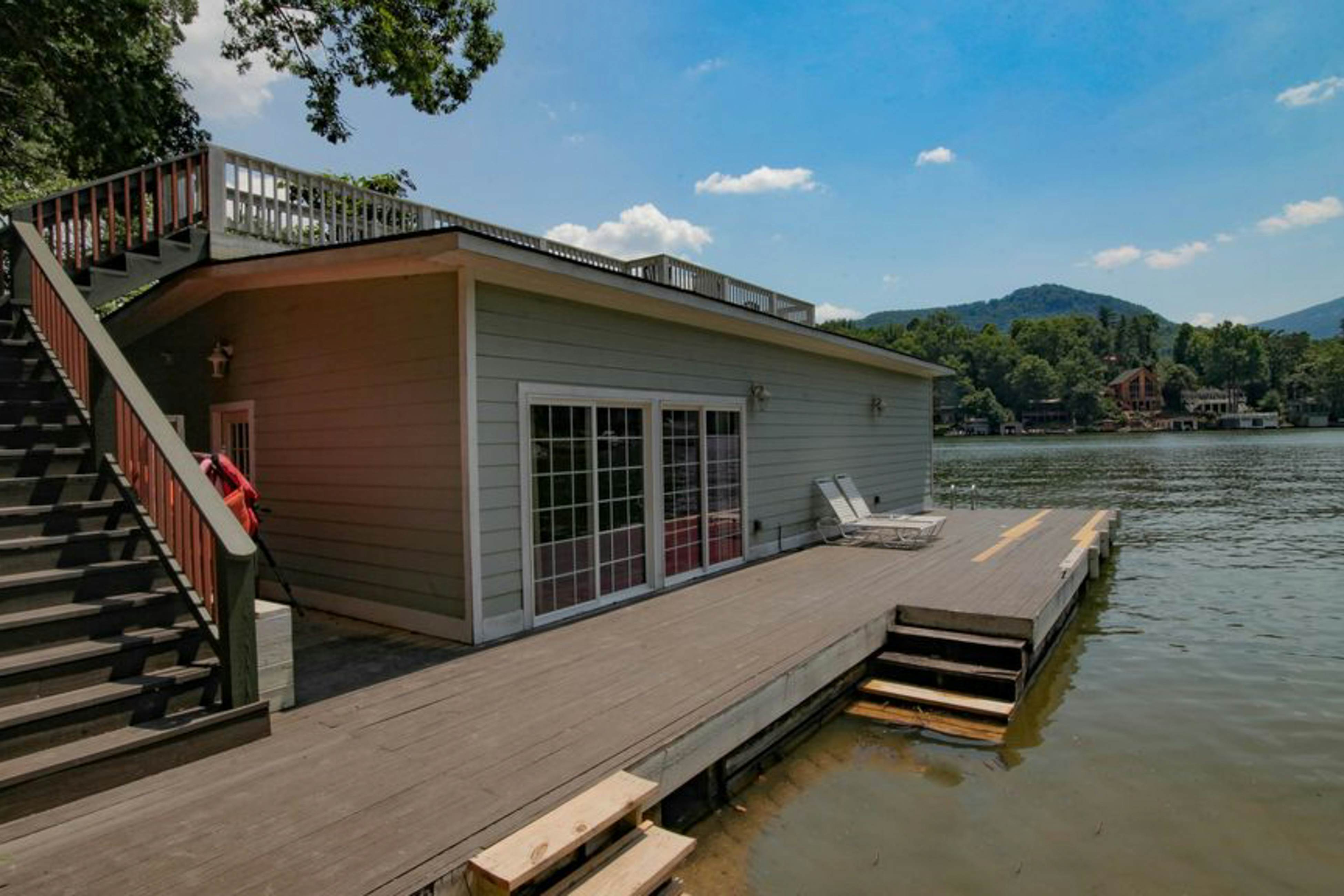 Keepers Cabin 5 BD Lake Lure, NC Vacation Rental Vacasa