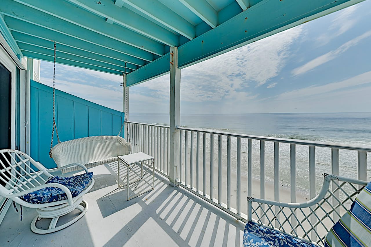 Shore Am Happy 1 BD Kure Beach, NC Vacation Rental Vacasa