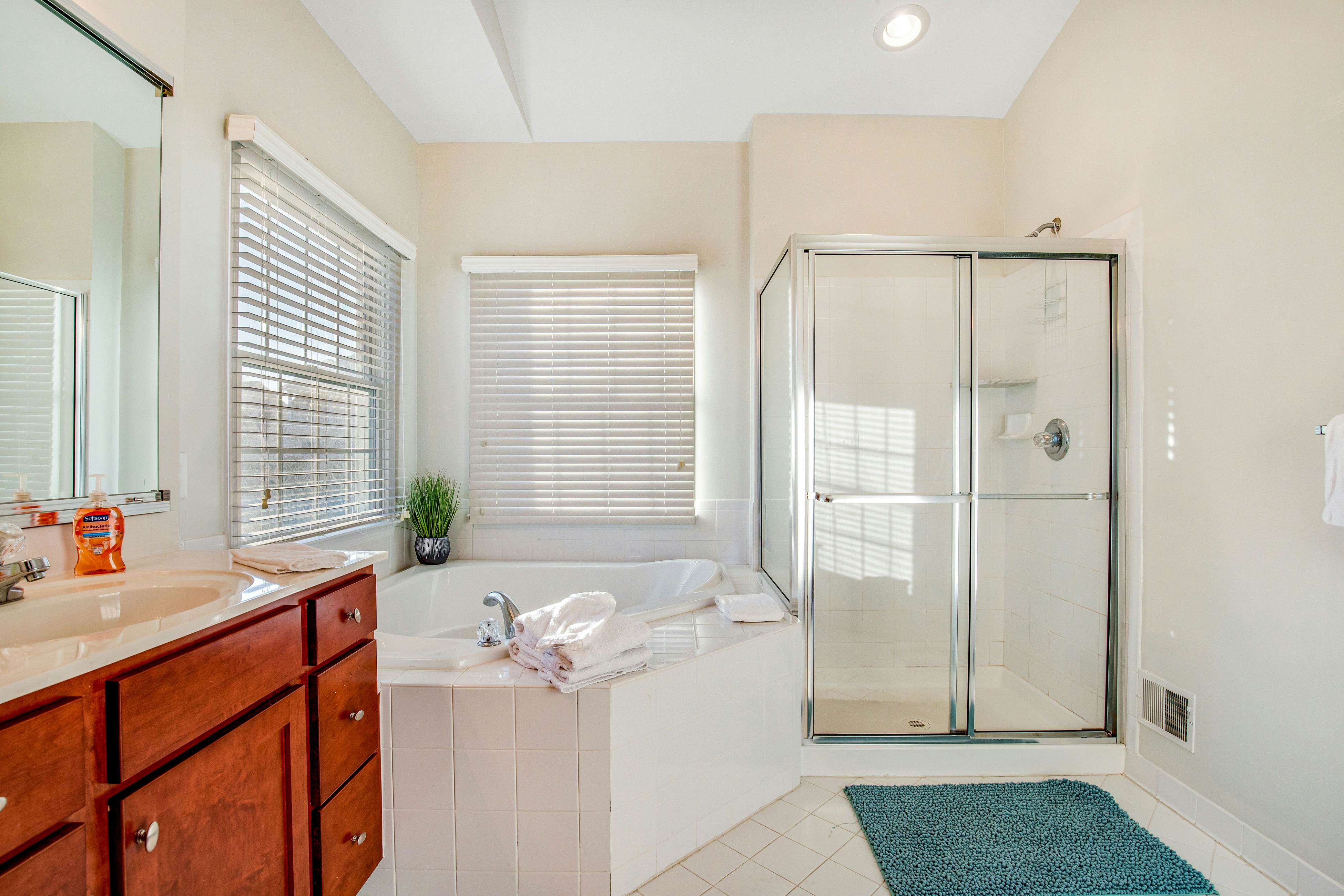 Bethany Lakes - 31302 Terry Cir