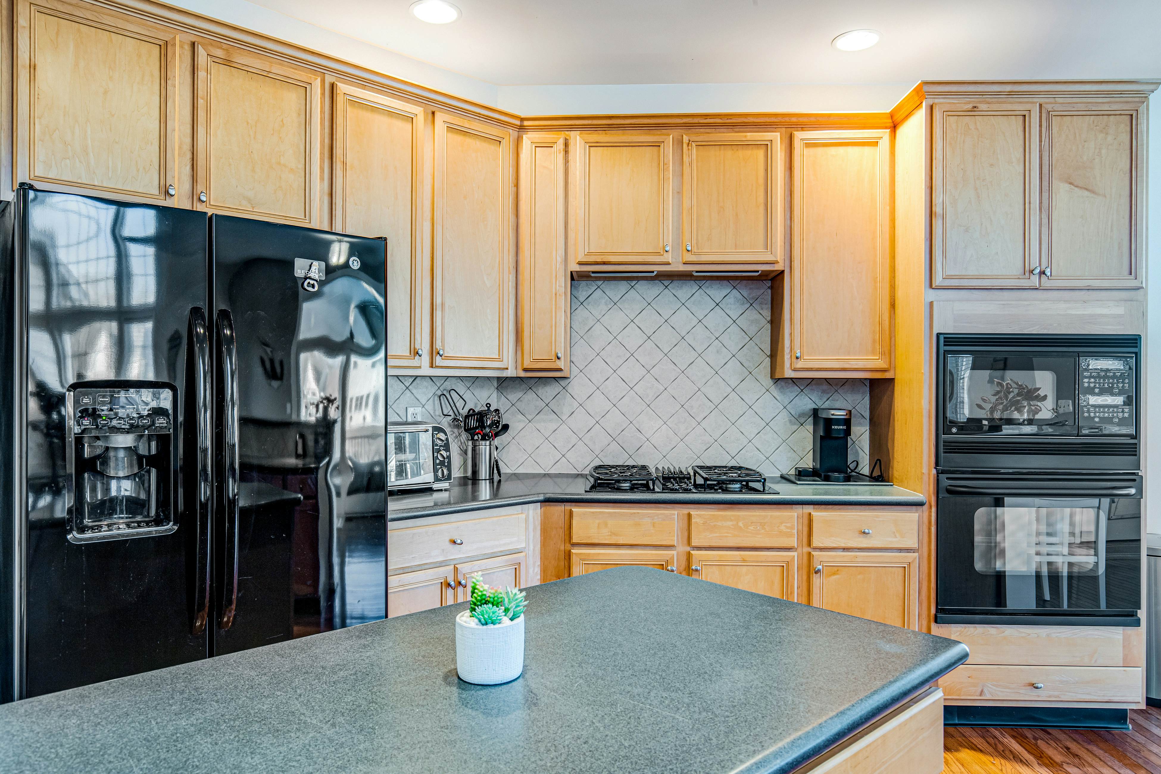 Bethany Lakes - 31302 Terry Cir