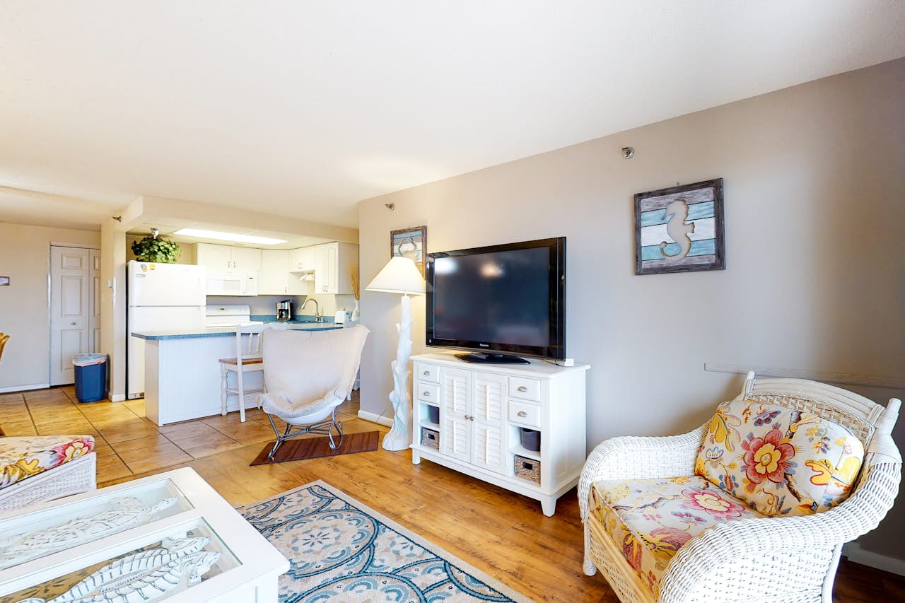 Sandy Square 104 3 BD Ocean City, MD Vacation Rental Vacasa