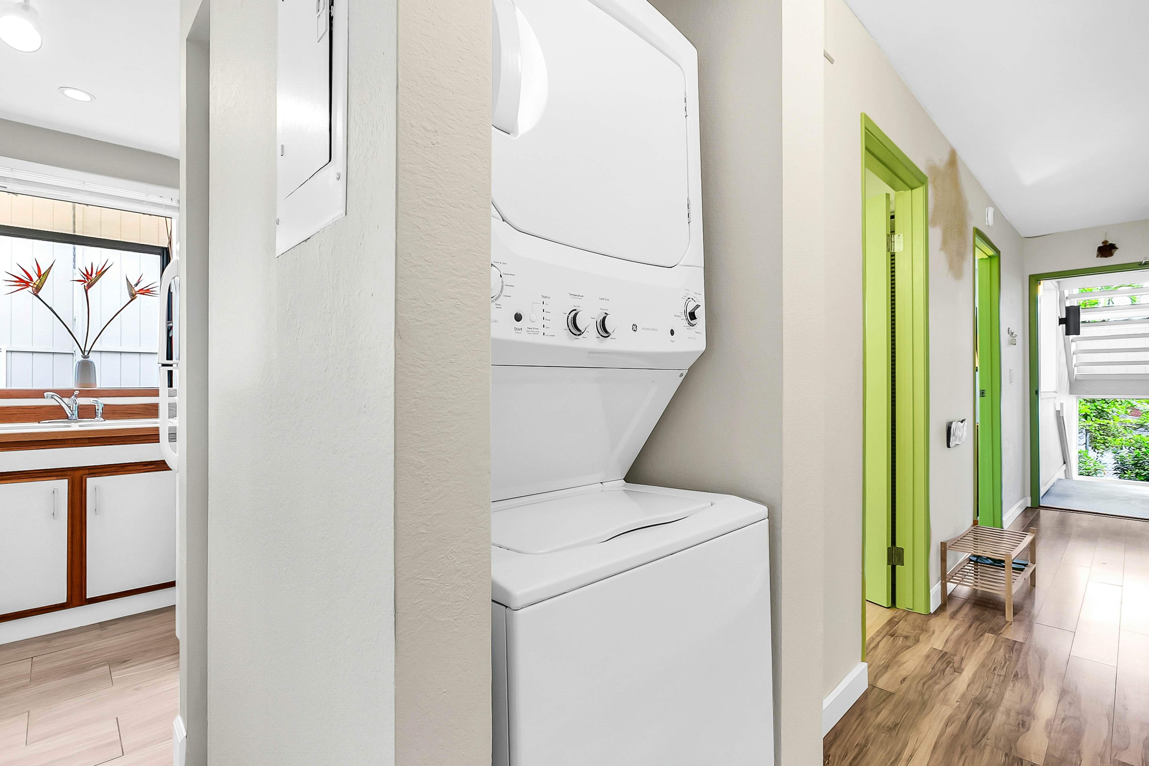 Casa Tropical Kona -Kailua Bay Resort 2-201