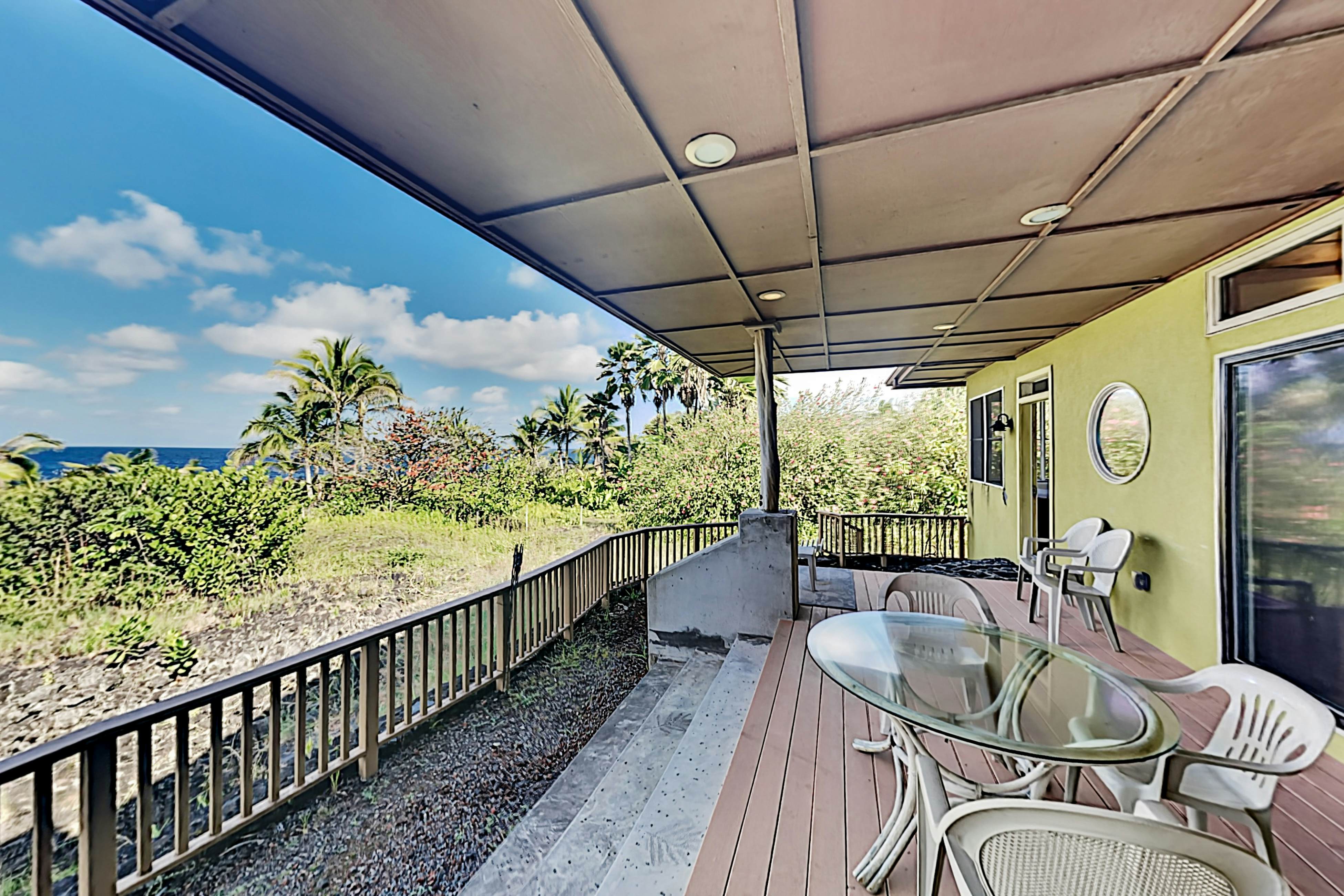 Mele Kai 3 BD Keaau, HI Vacation Rental Vacasa