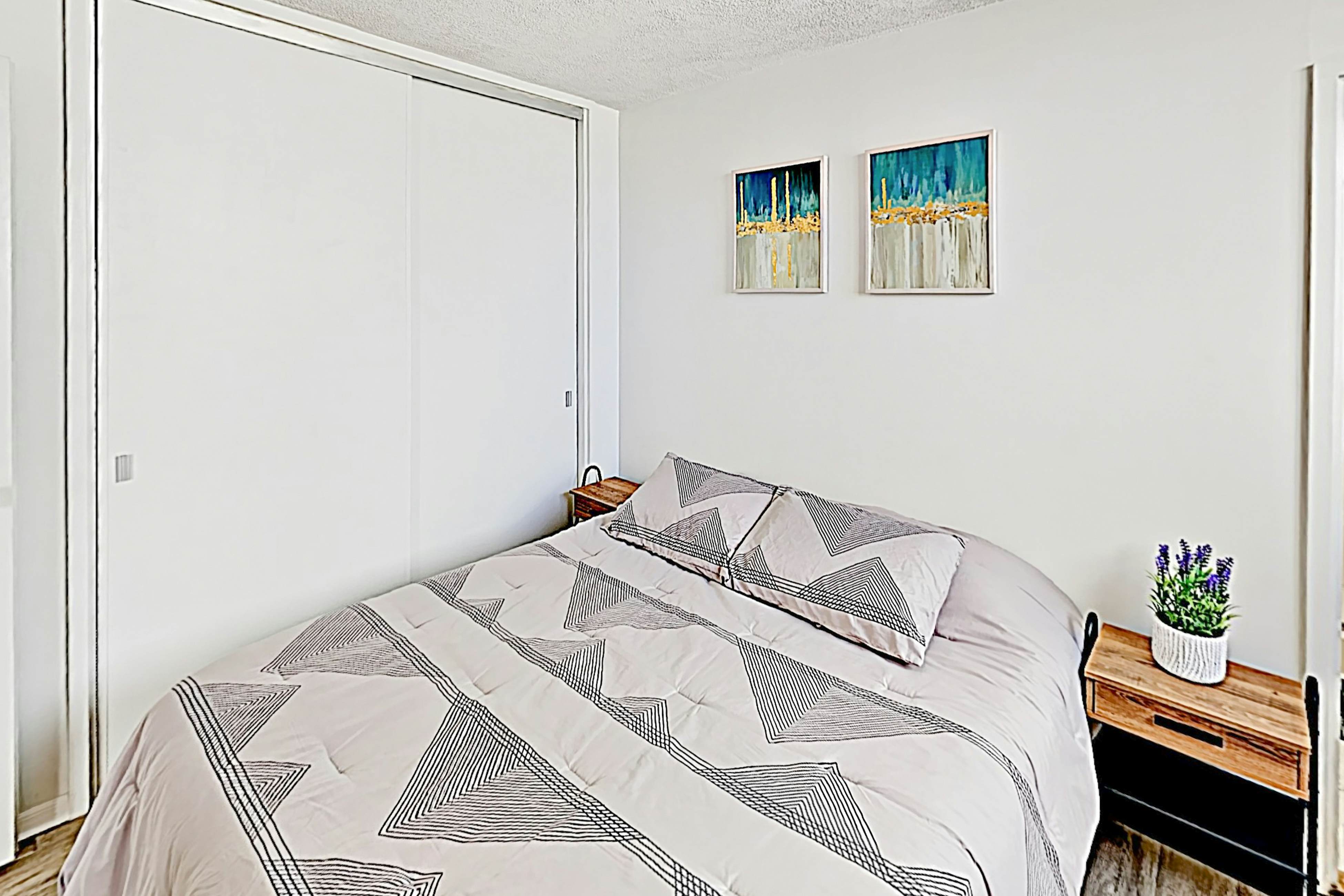 Scandia Towers 502 2 BD Honolulu, HI Vacation Rental Vacasa