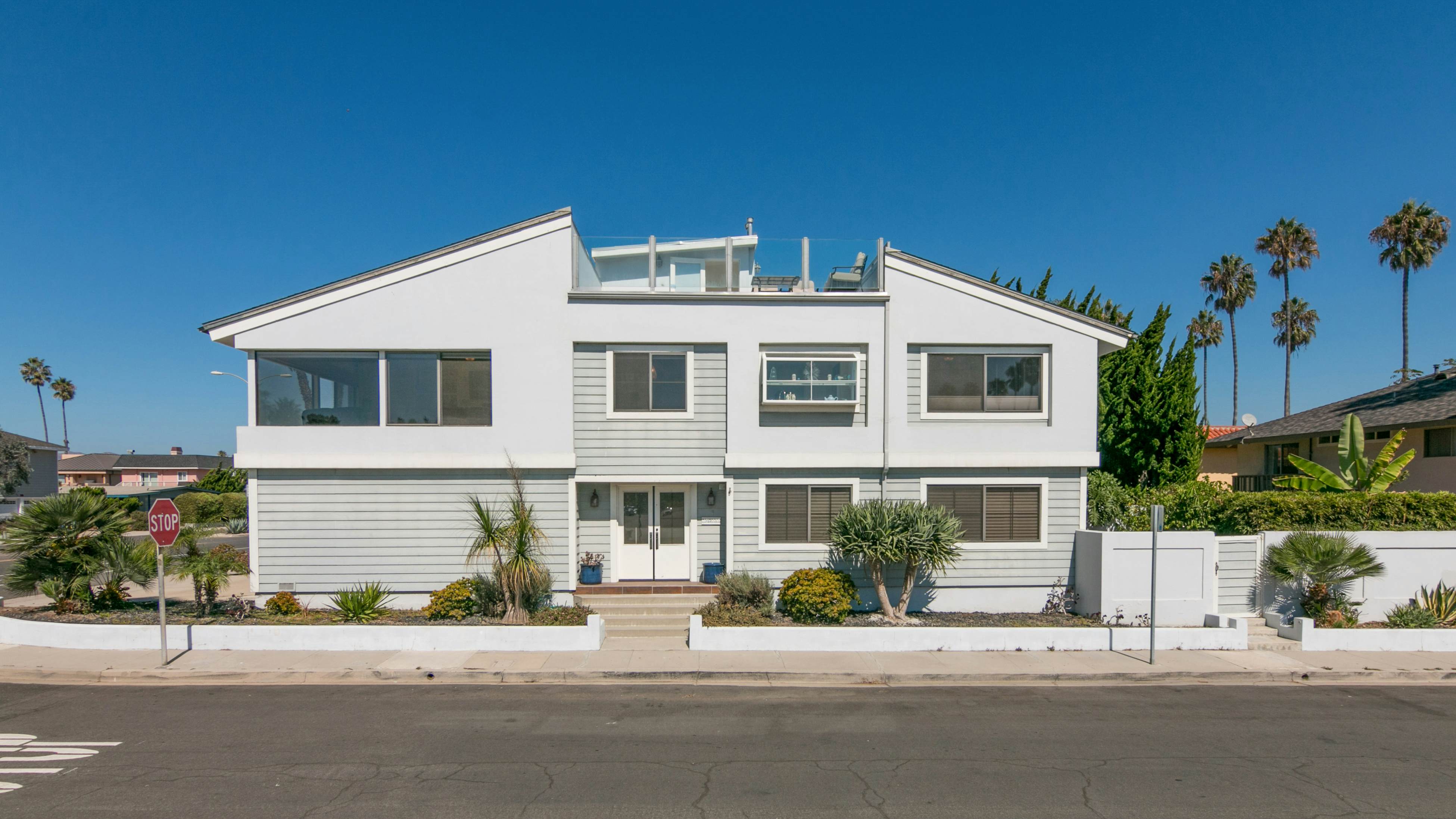 Pierpont Gem 3 BD Ventura, CA Vacation Rental Vacasa