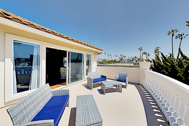 Pierpont Coastal Dreams 4 BD Ventura, CA Vacation Rental Vacasa