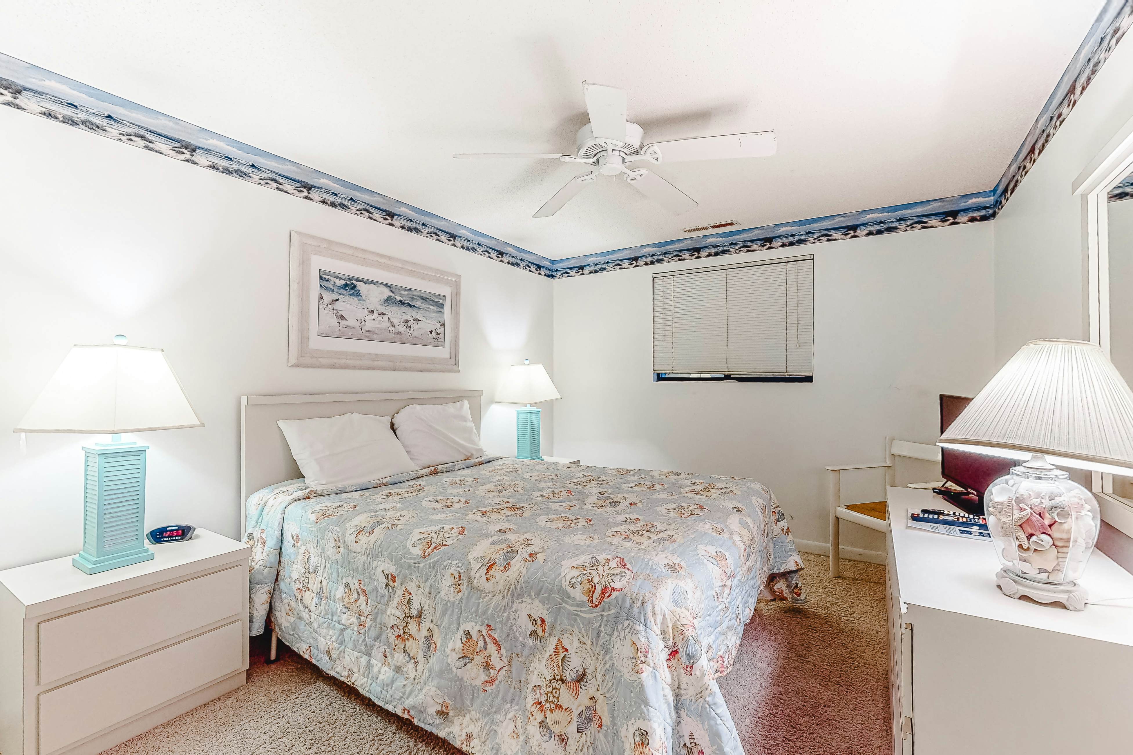 Sandy Square 404 3 BD Ocean City, MD Vacation Rental Vacasa