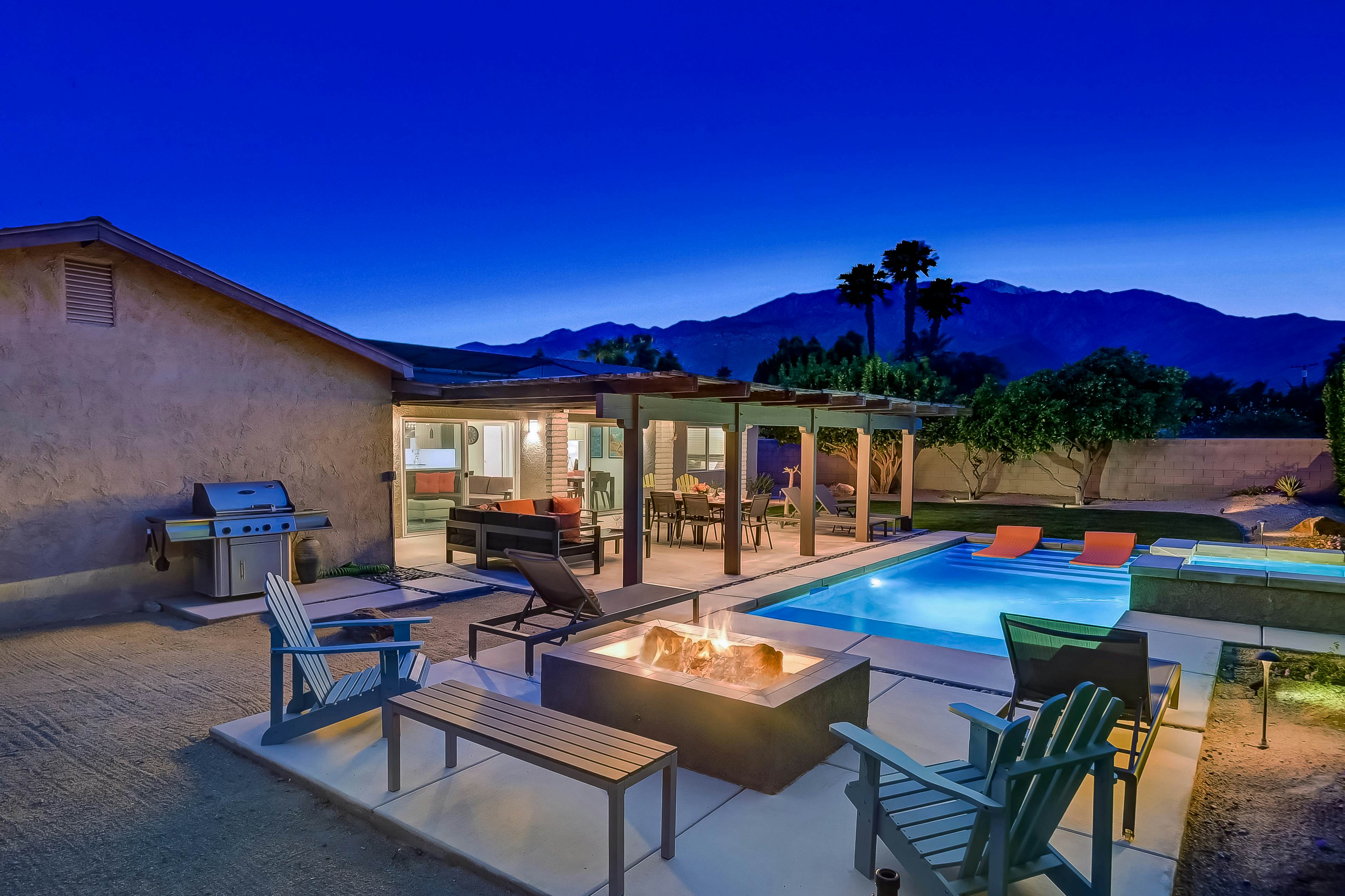 Palm Springs Modern Home - 3972 