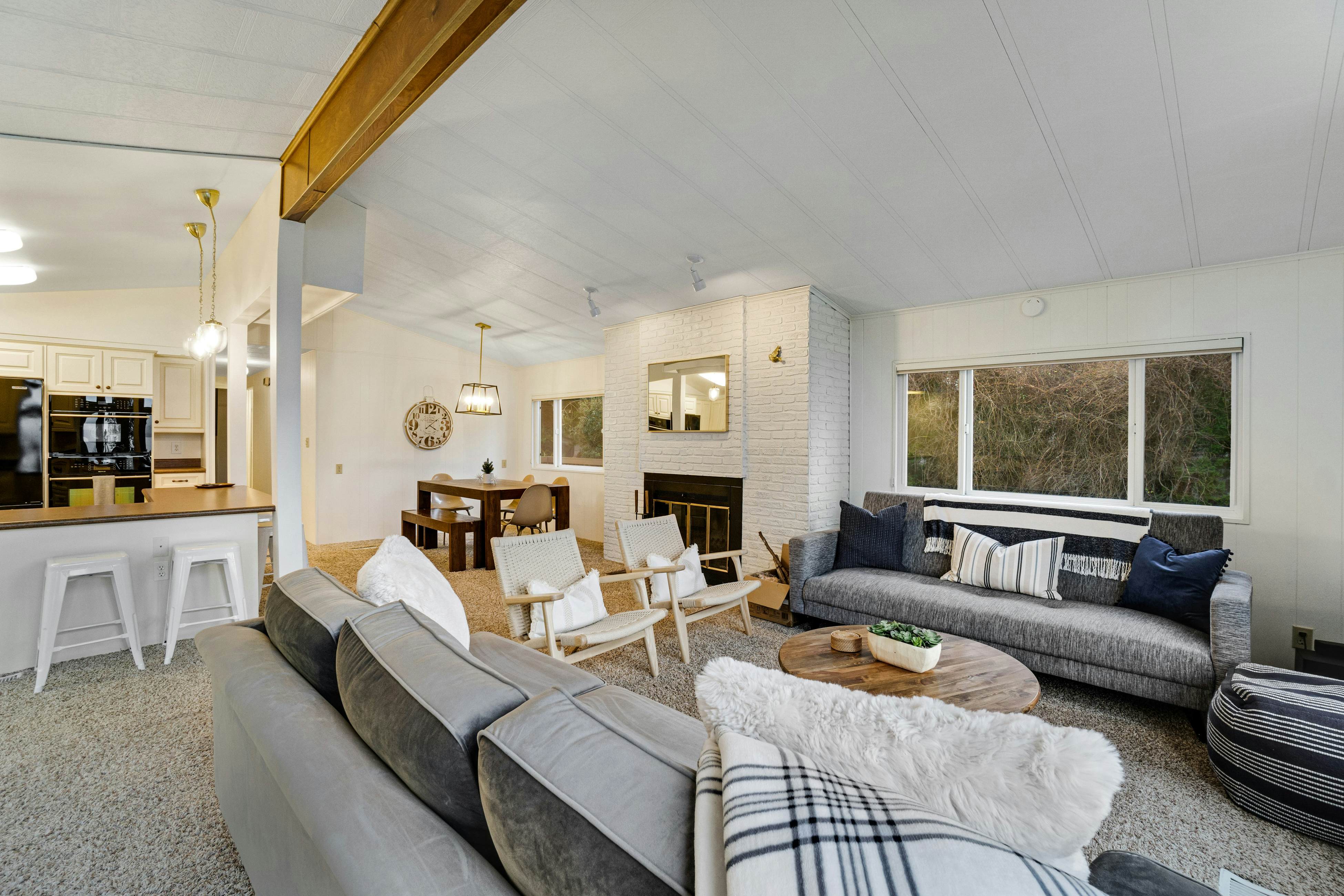 Whidbey Island Wonder 2 BD Greenbank, WA Vacation Rental Vacasa