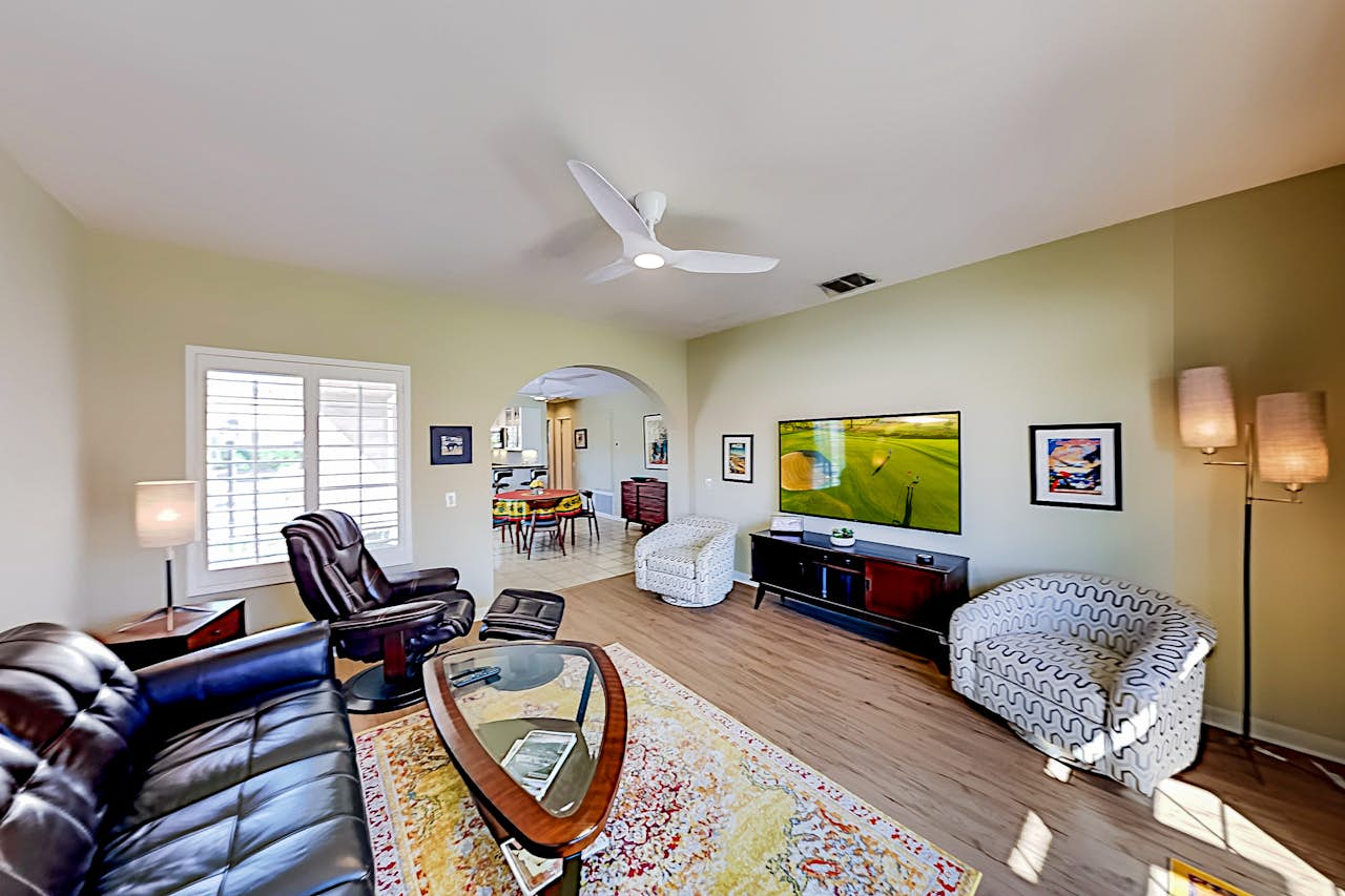 Mesquite Country Club Condo O64 / 7 night minimum stay 2 BD Palm