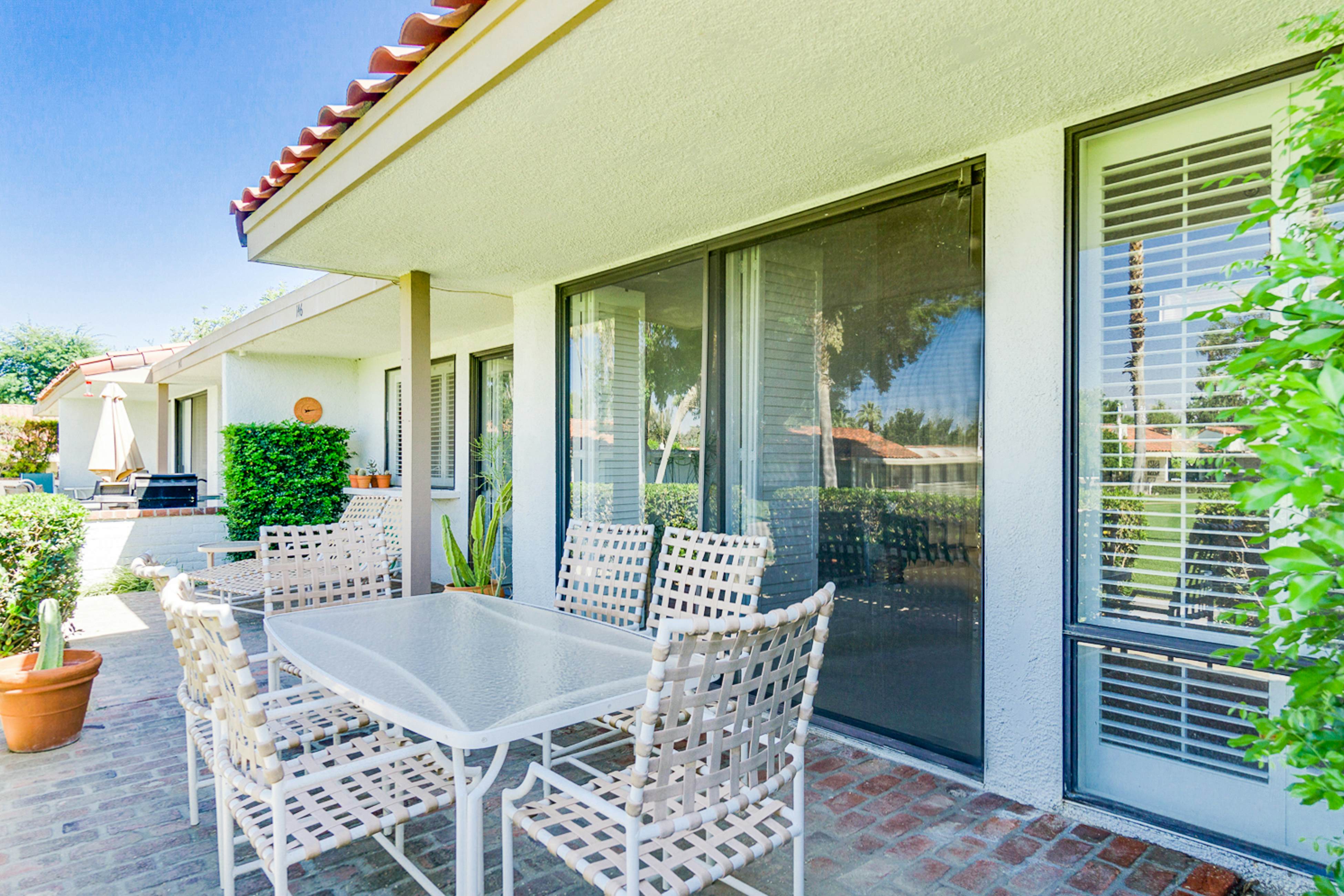 Rancho Mirage Condo 2 BD Rancho Mirage, CA Vacation Rental Vacasa