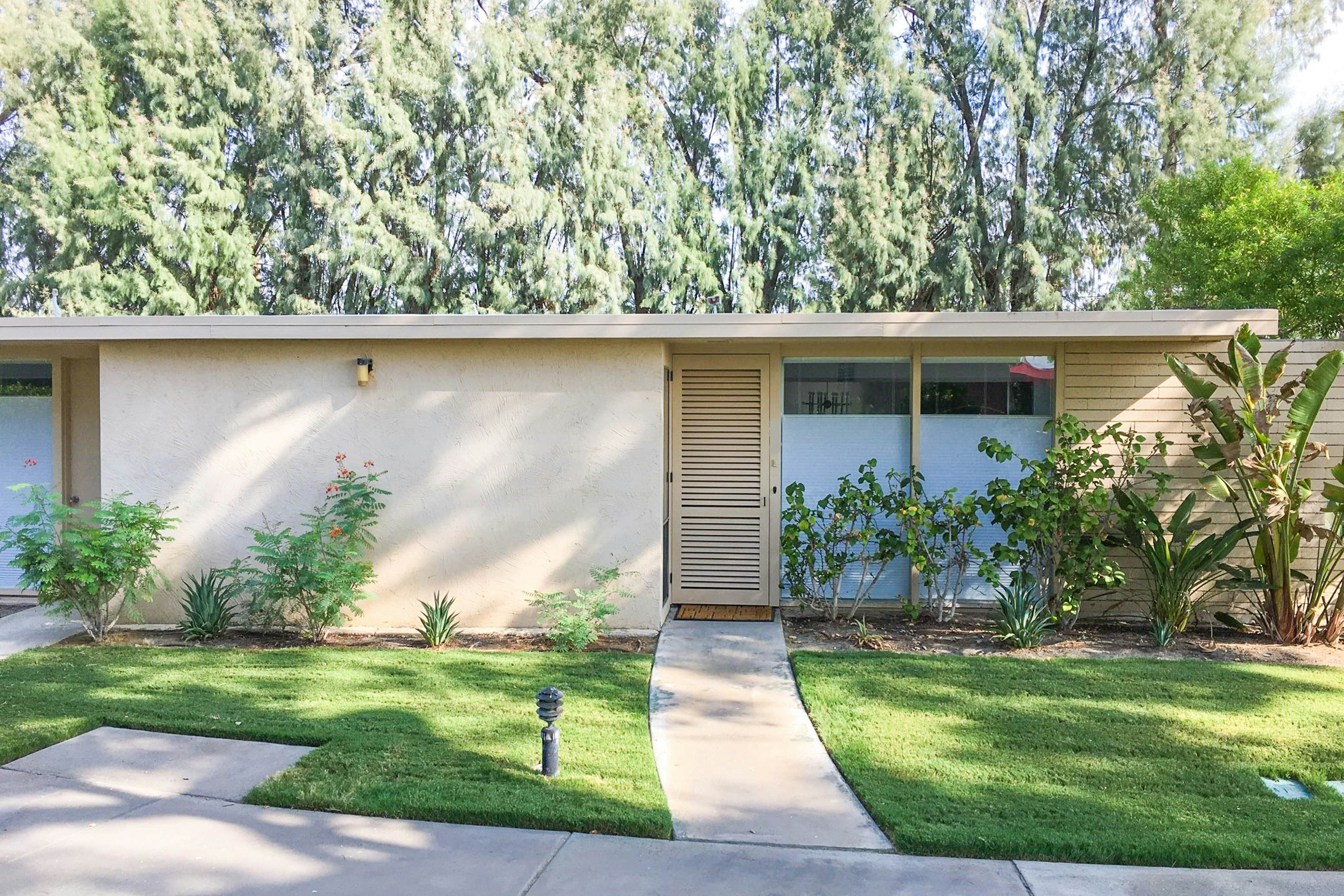 Racquet Club Cottage - 271