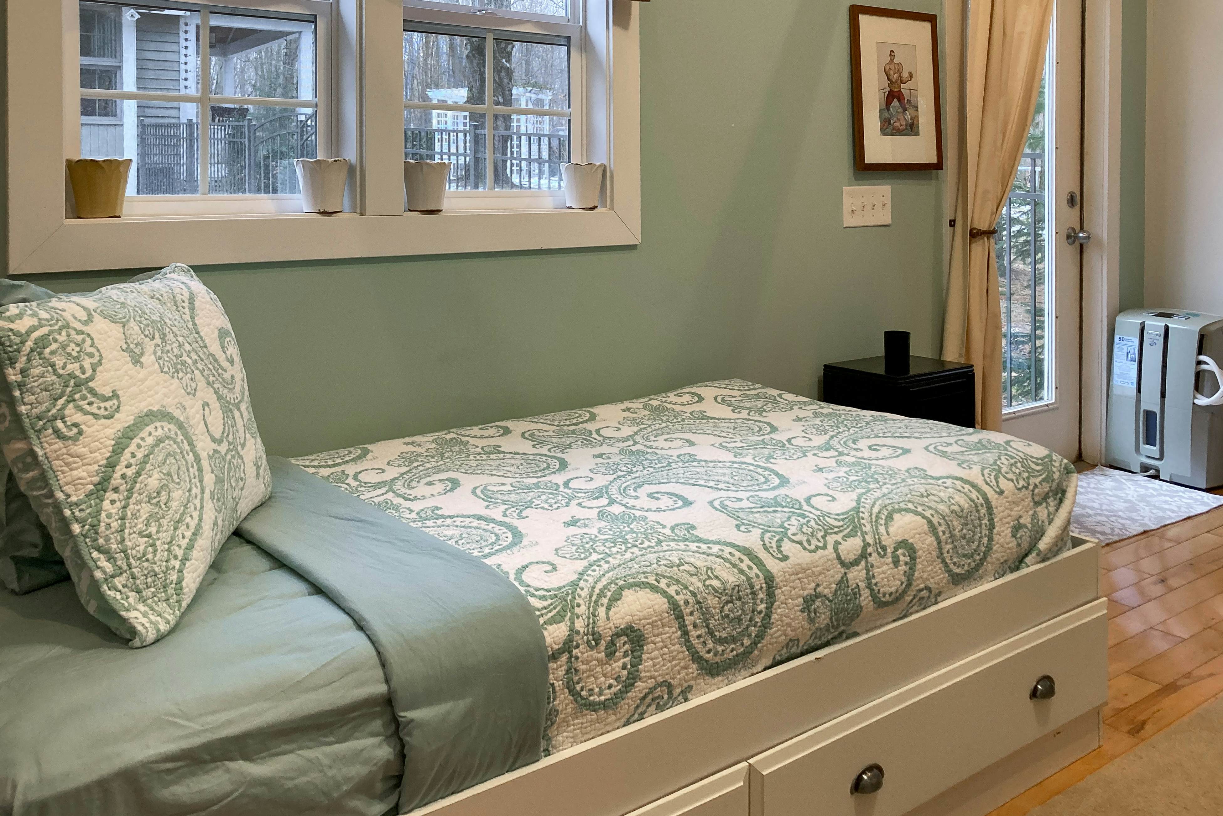 Azure Forest Pool House