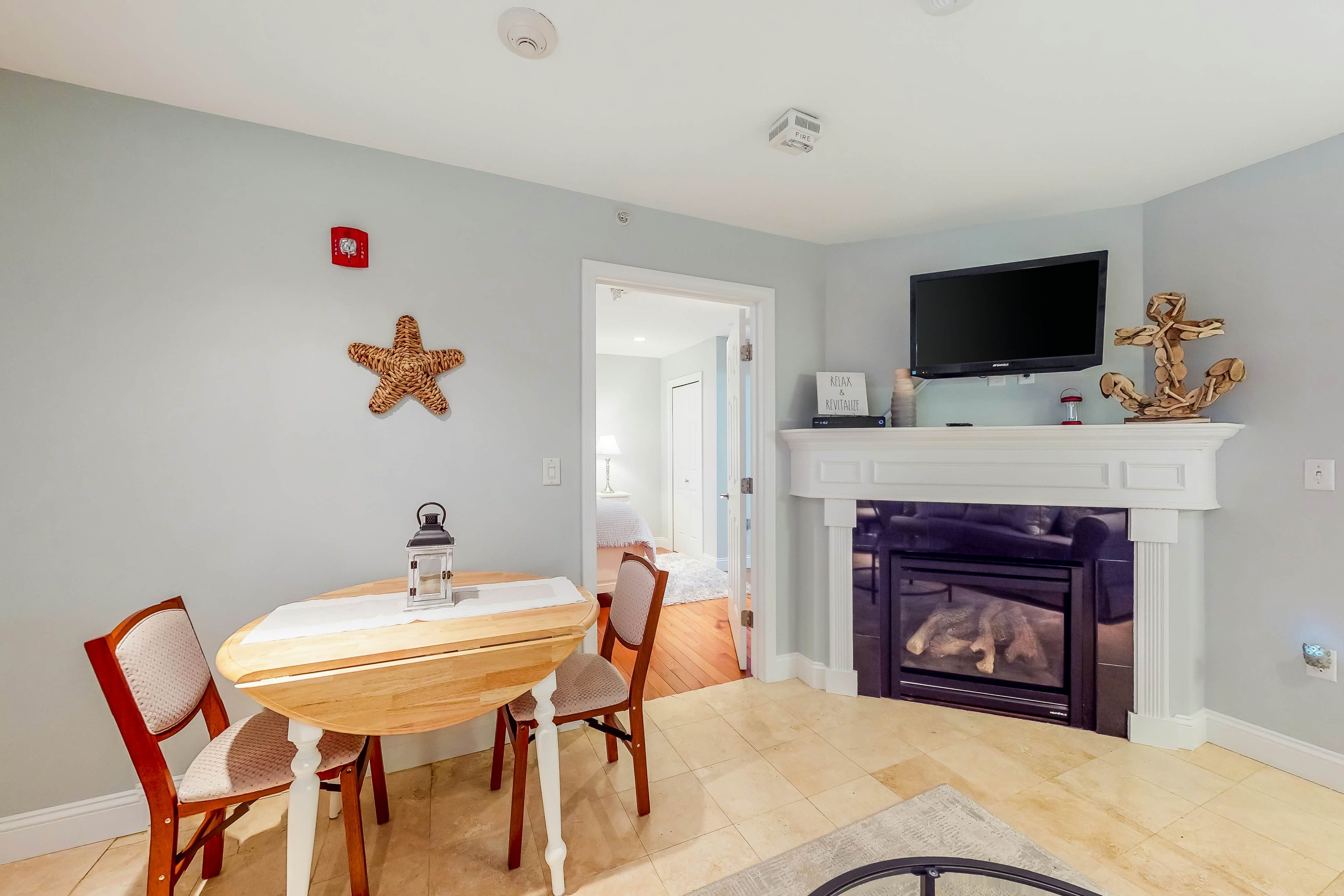 Immaculate Beach Condo 1 BD Dennis Port, MA Vacation Rental Vacasa