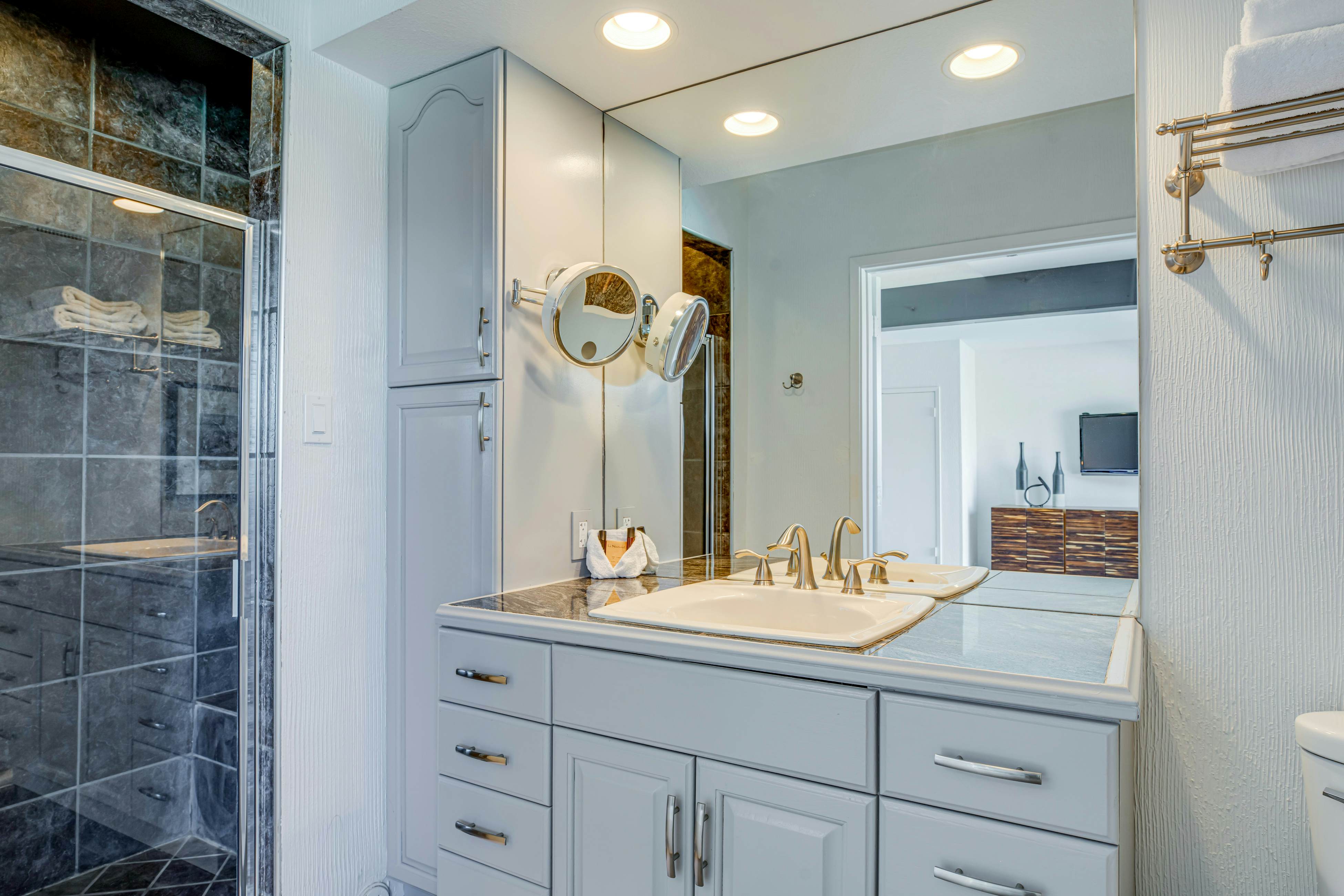 Cliff House - El Paseo Retreat 