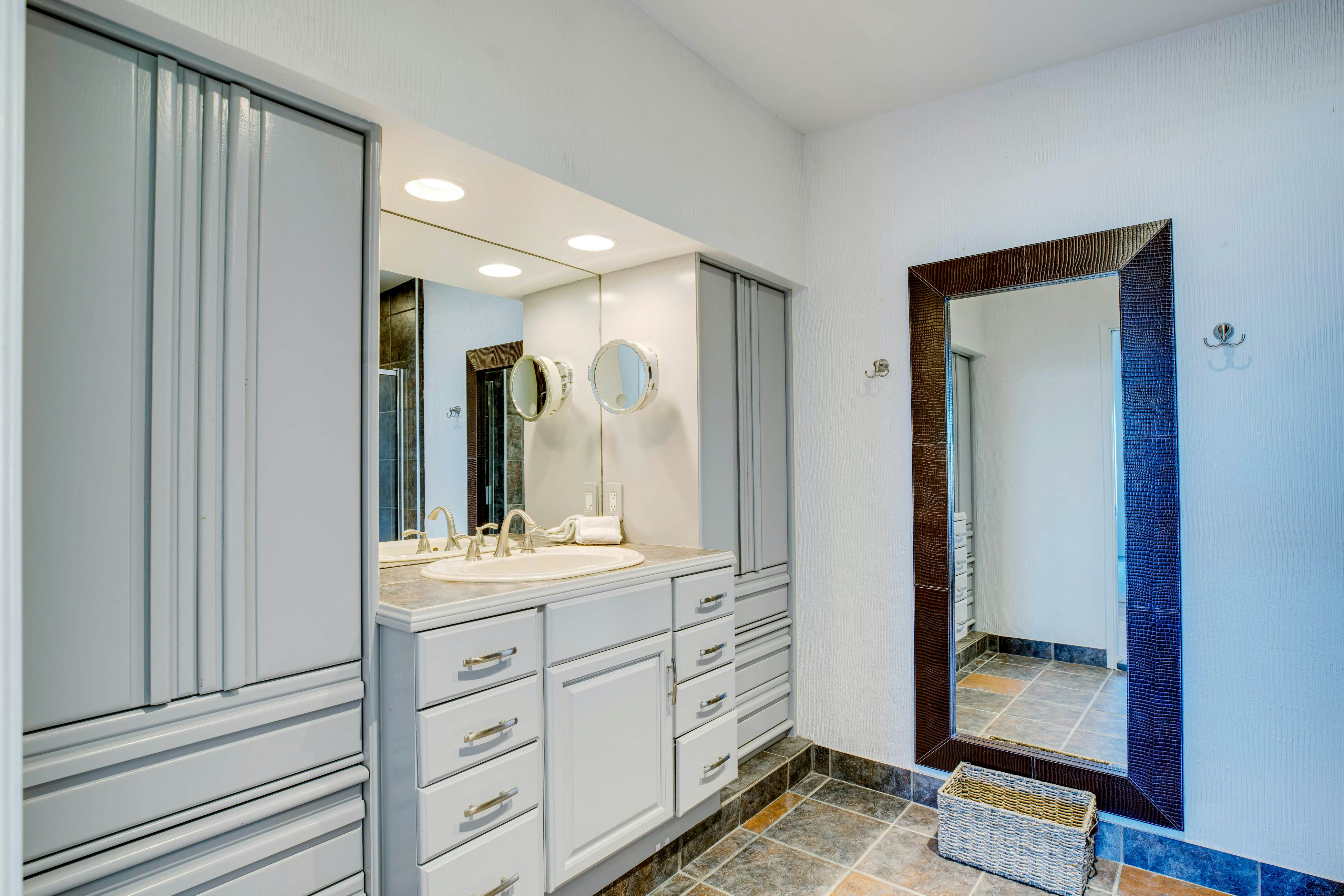 Cliff House - El Paseo Retreat 