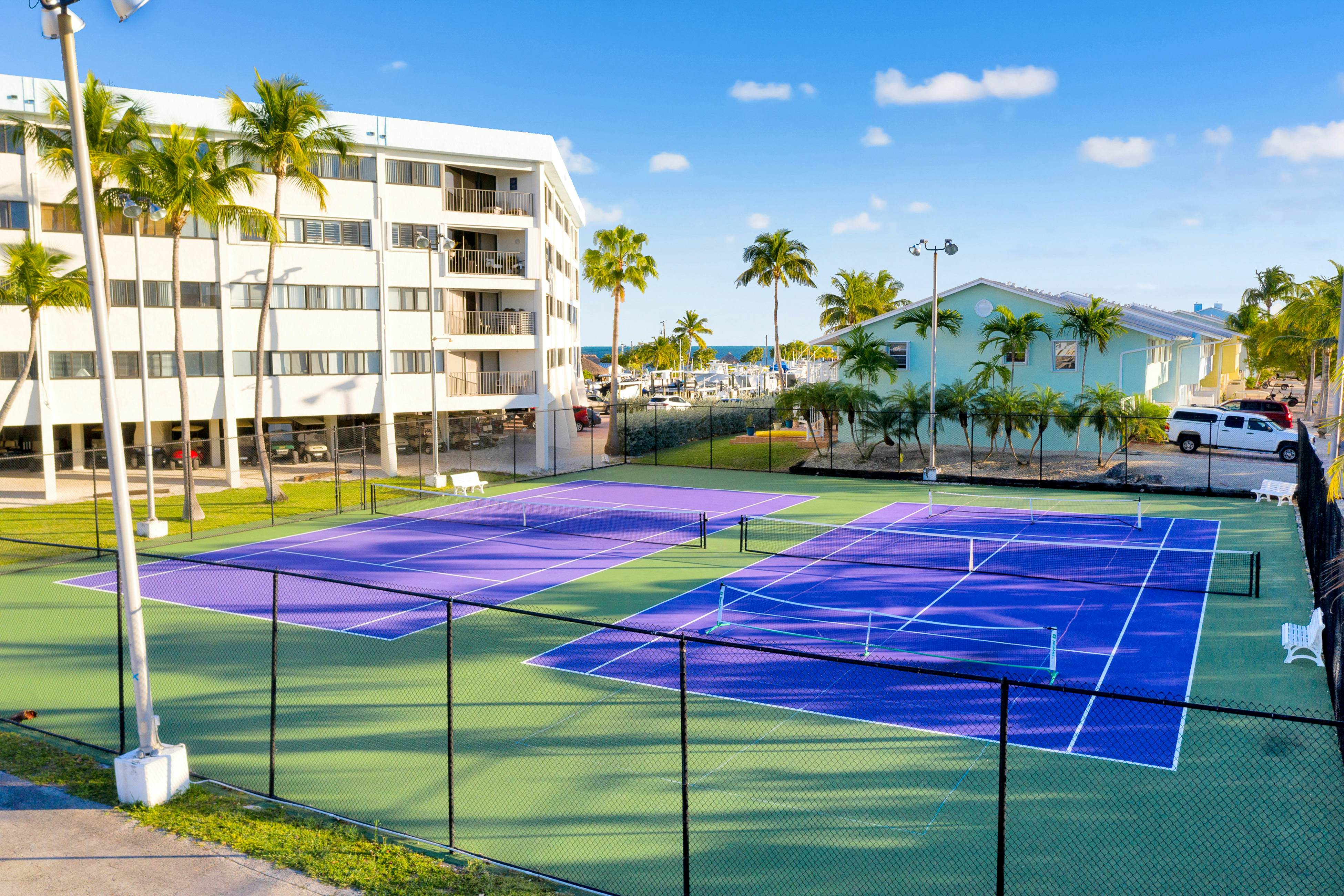 Kawama Yacht Club A4