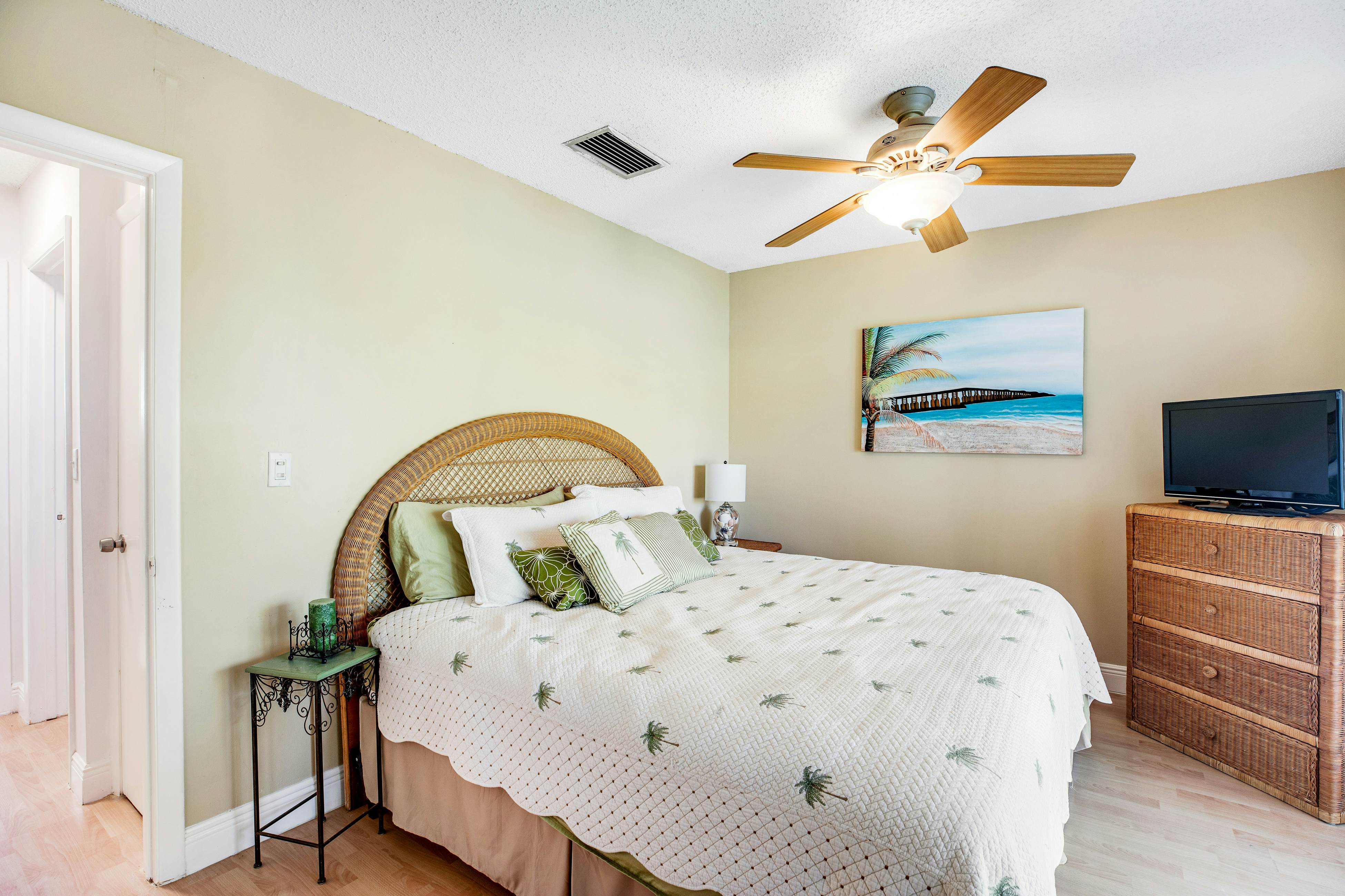 Kawama Yacht Club A4