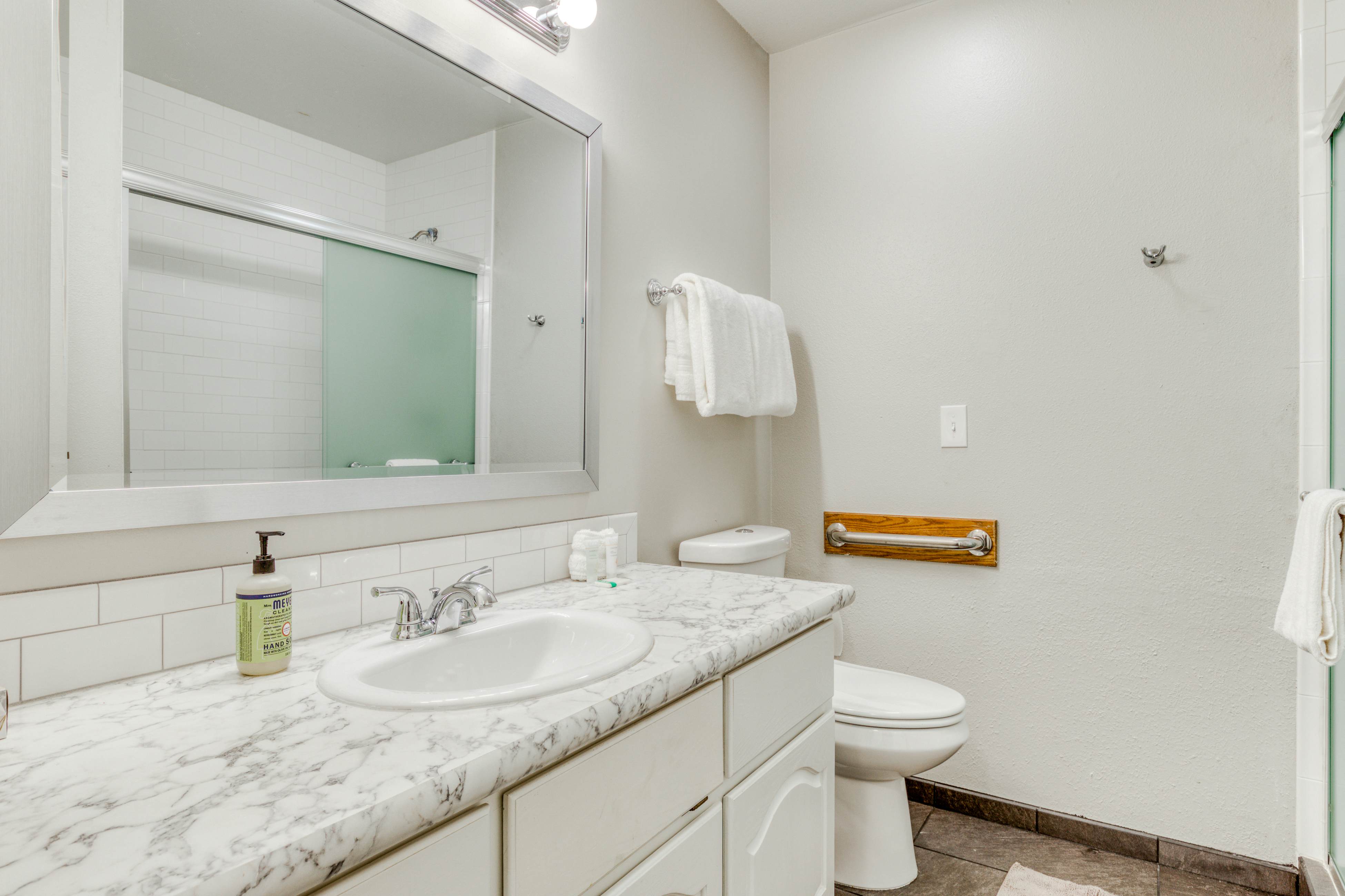 Sandy River Serenade