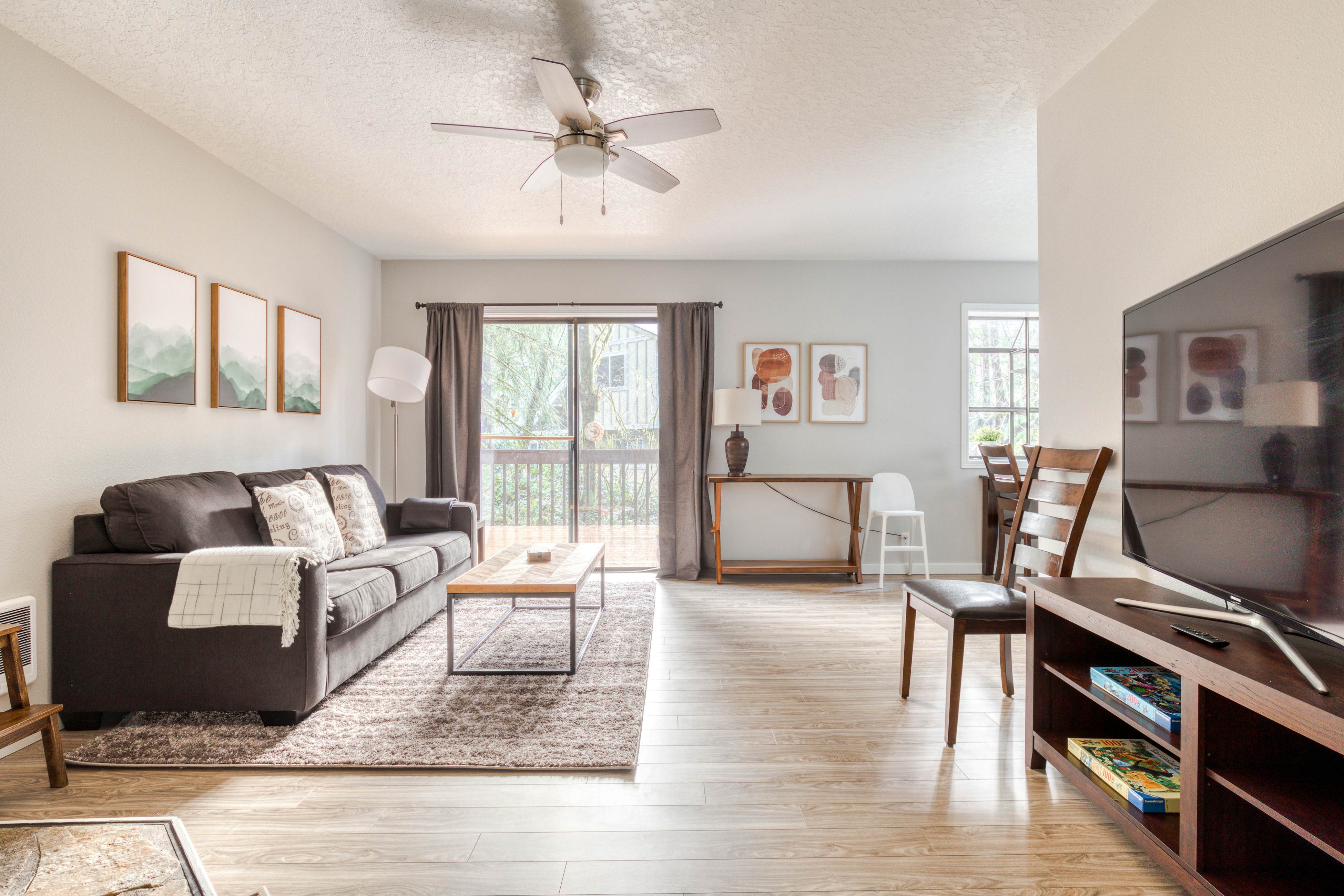 Sandy River Serenade