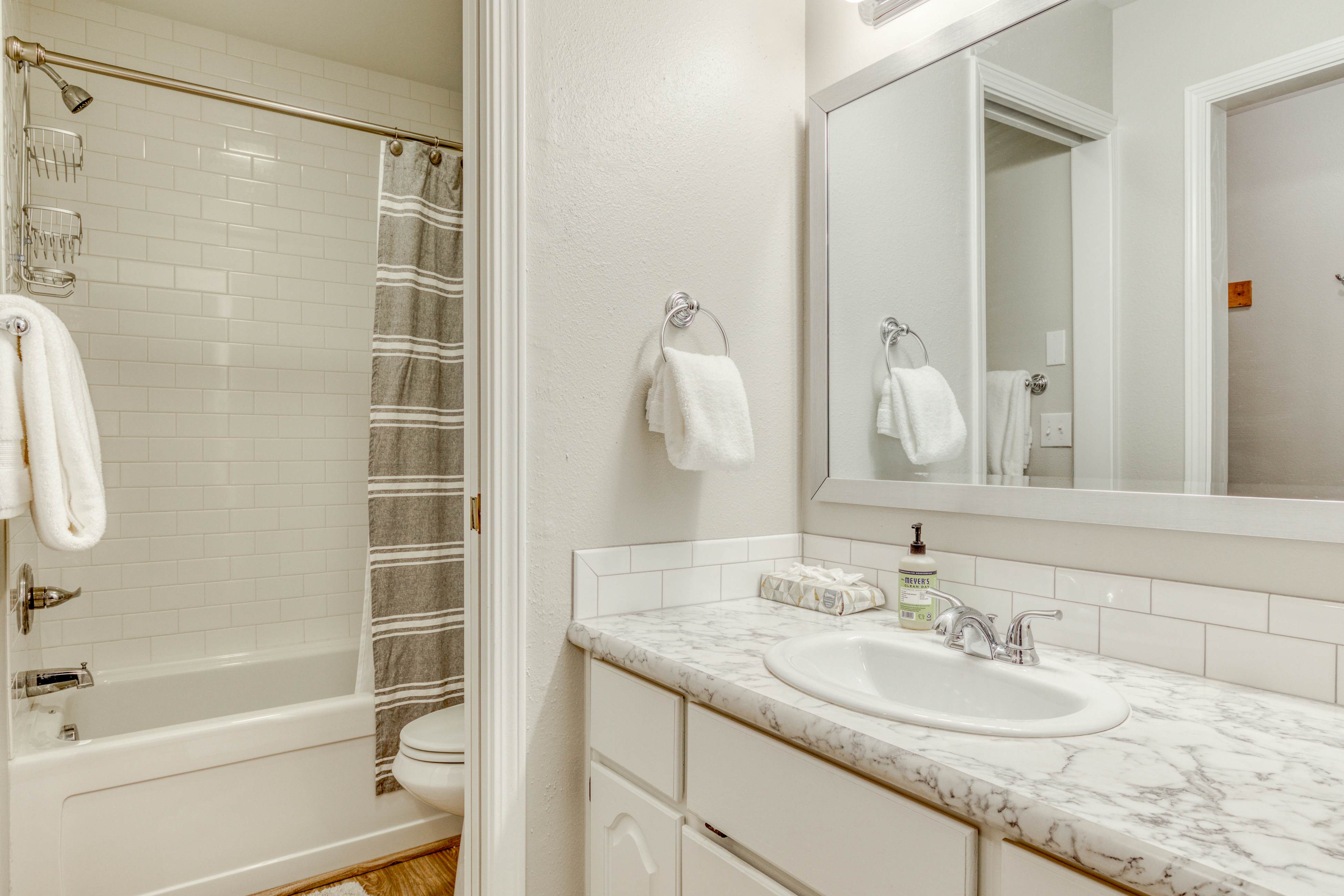 Sandy River Serenade