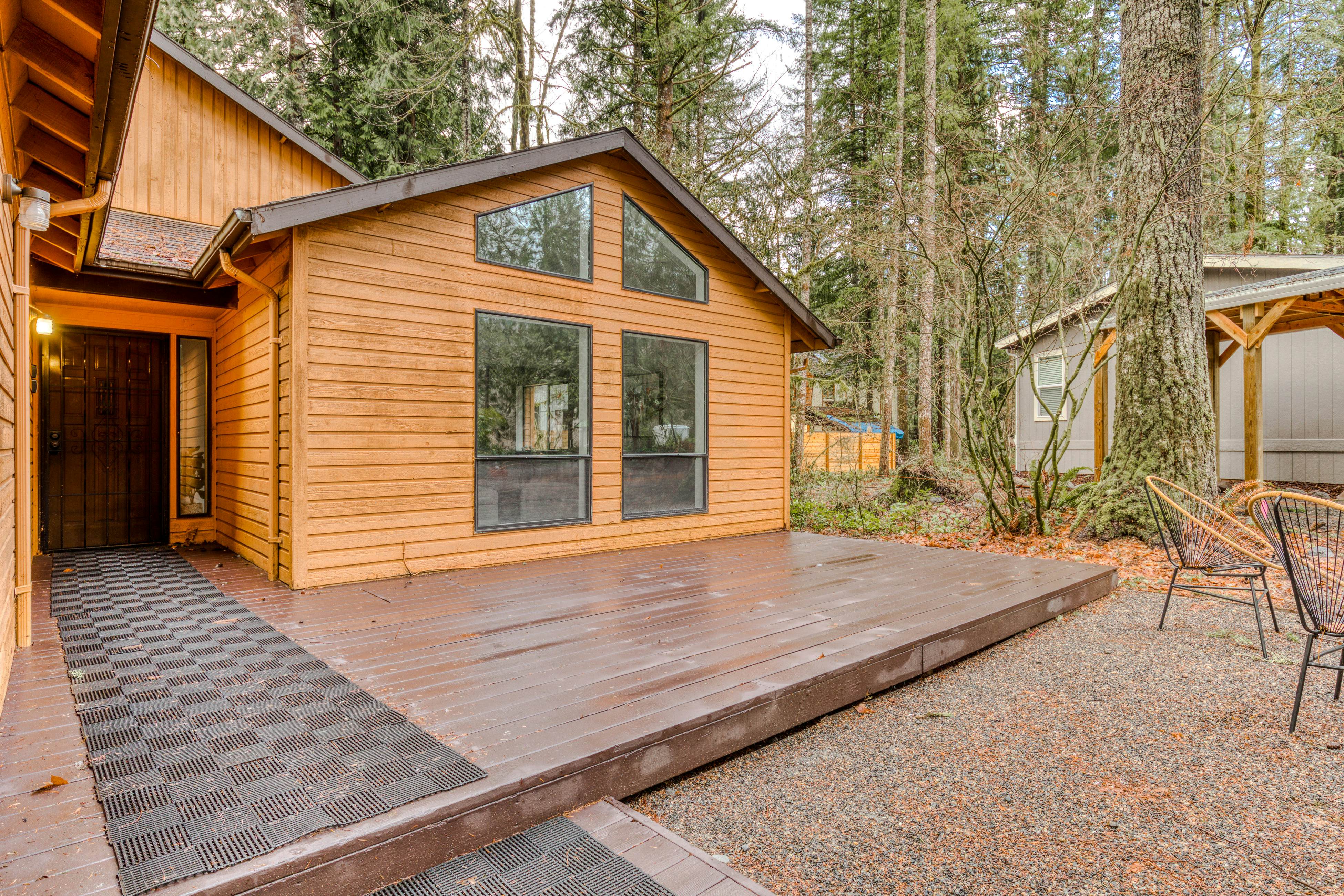 Sandy River Serenade